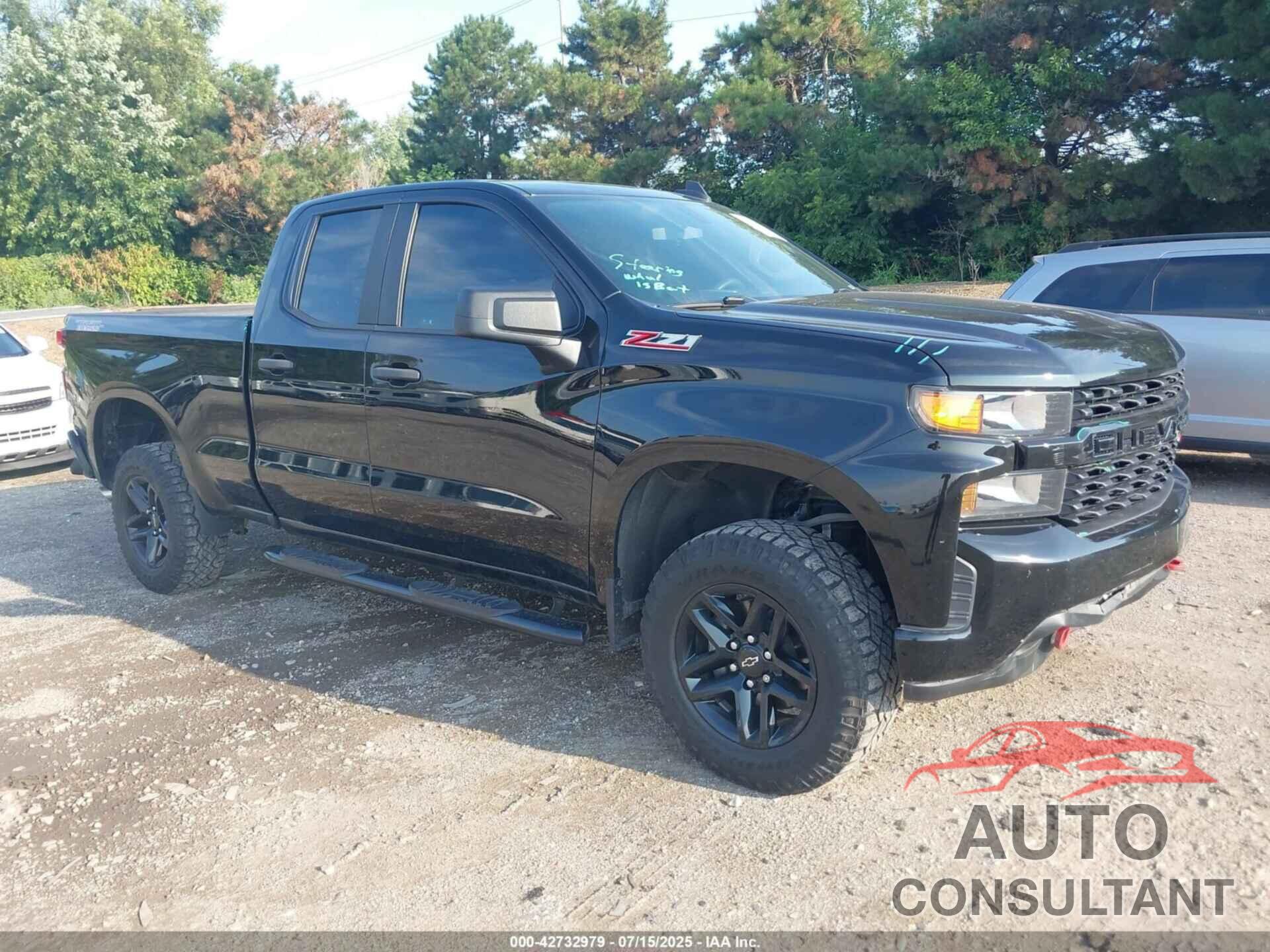CHEVROLET SILVERADO 1500 2020 - 1GCRYCEH7LZ363296