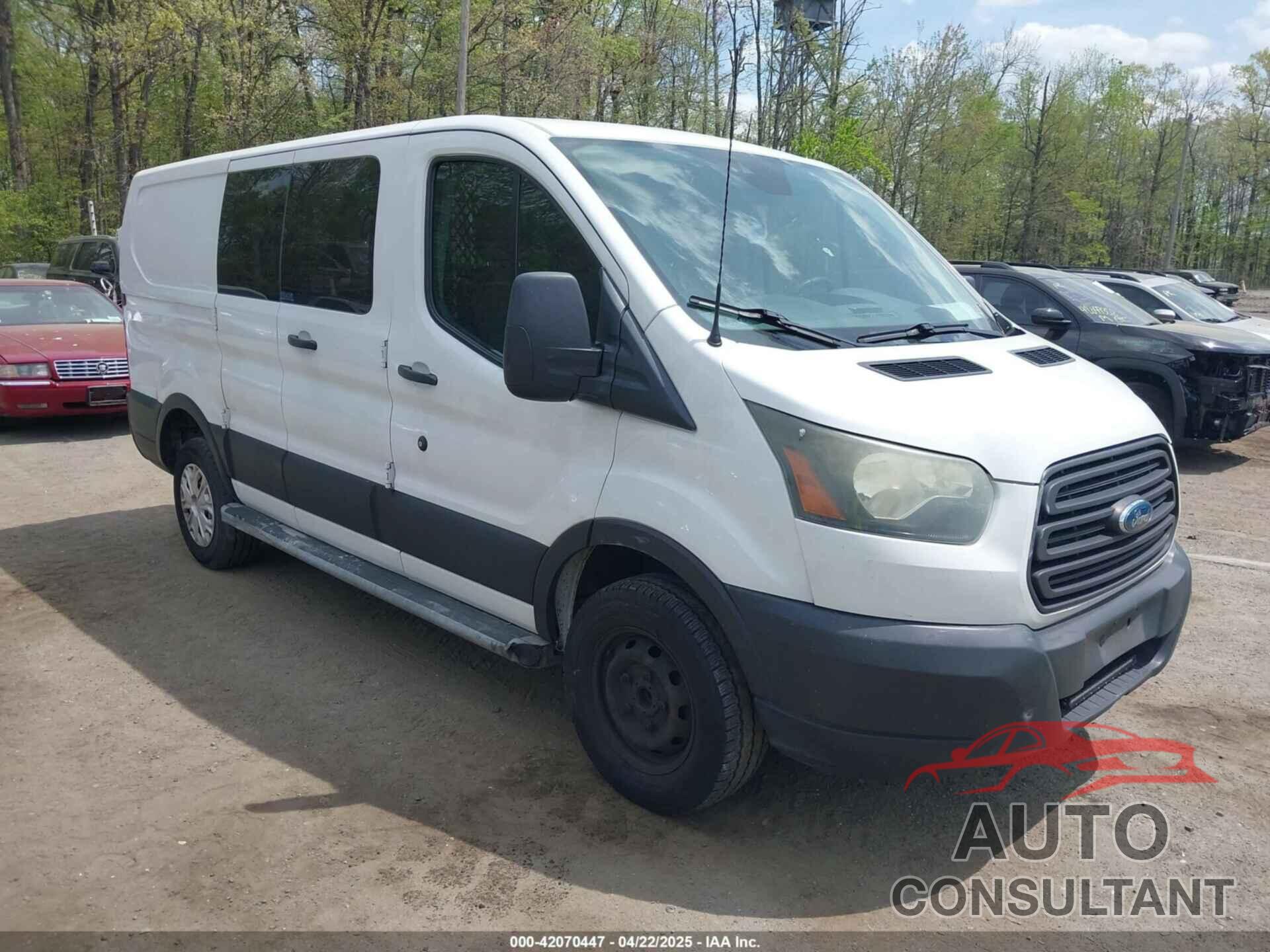 FORD TRANSIT-250 2019 - 1FTYR1ZMXKKA42624