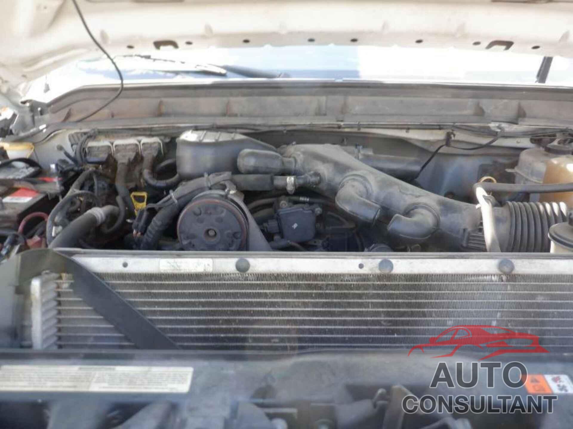 FORD F450 2011 - 1FDUF4GY0BEA38171