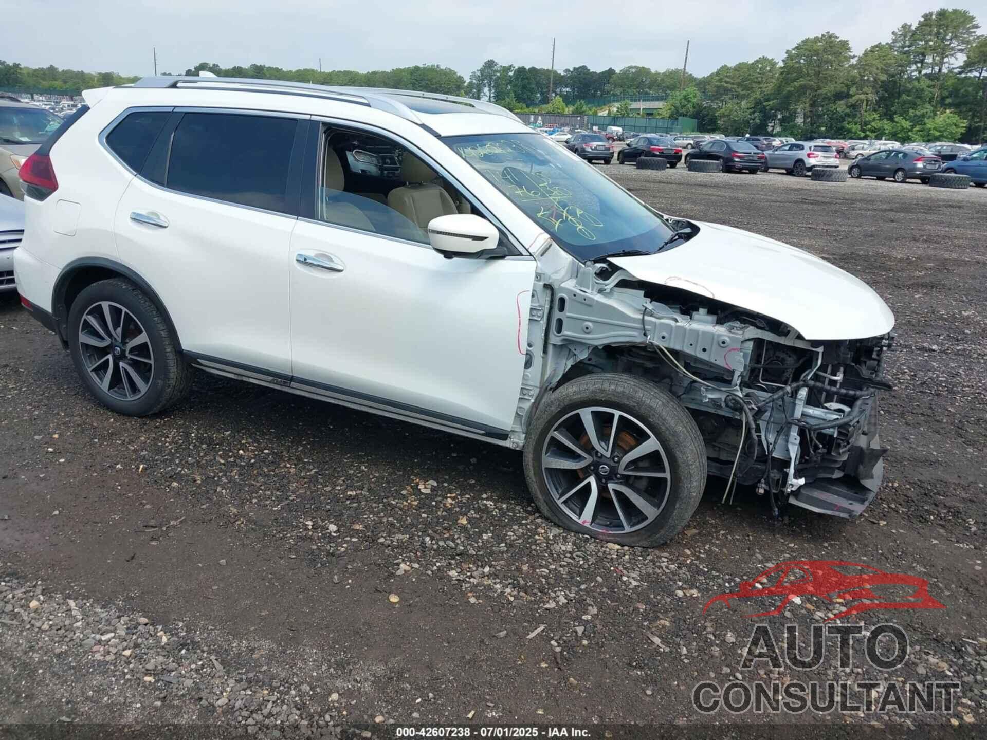 NISSAN ROGUE 2018 - JN8AT2MV3JW349251