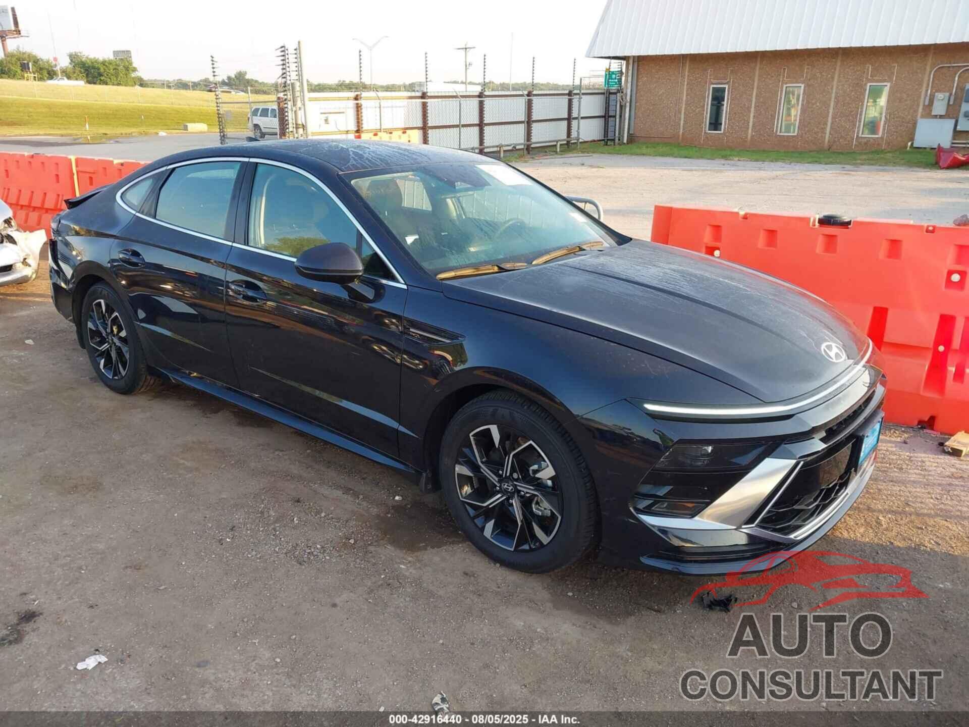 HYUNDAI SONATA 2025 - KMHL64JA1SA488233