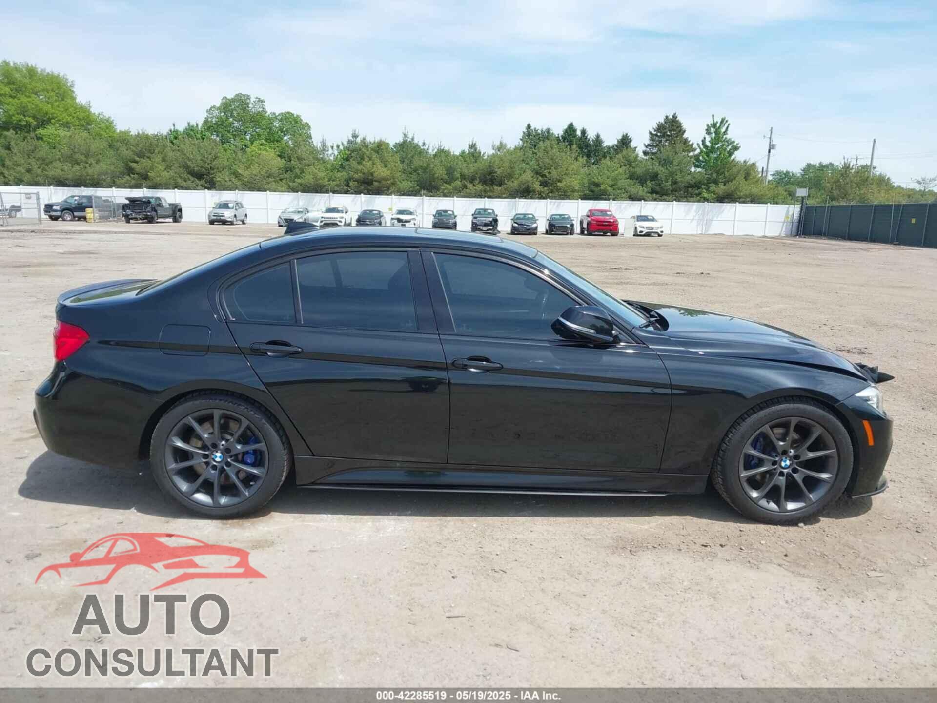 BMW 328I 2016 - WBA8E9G54GNU28044