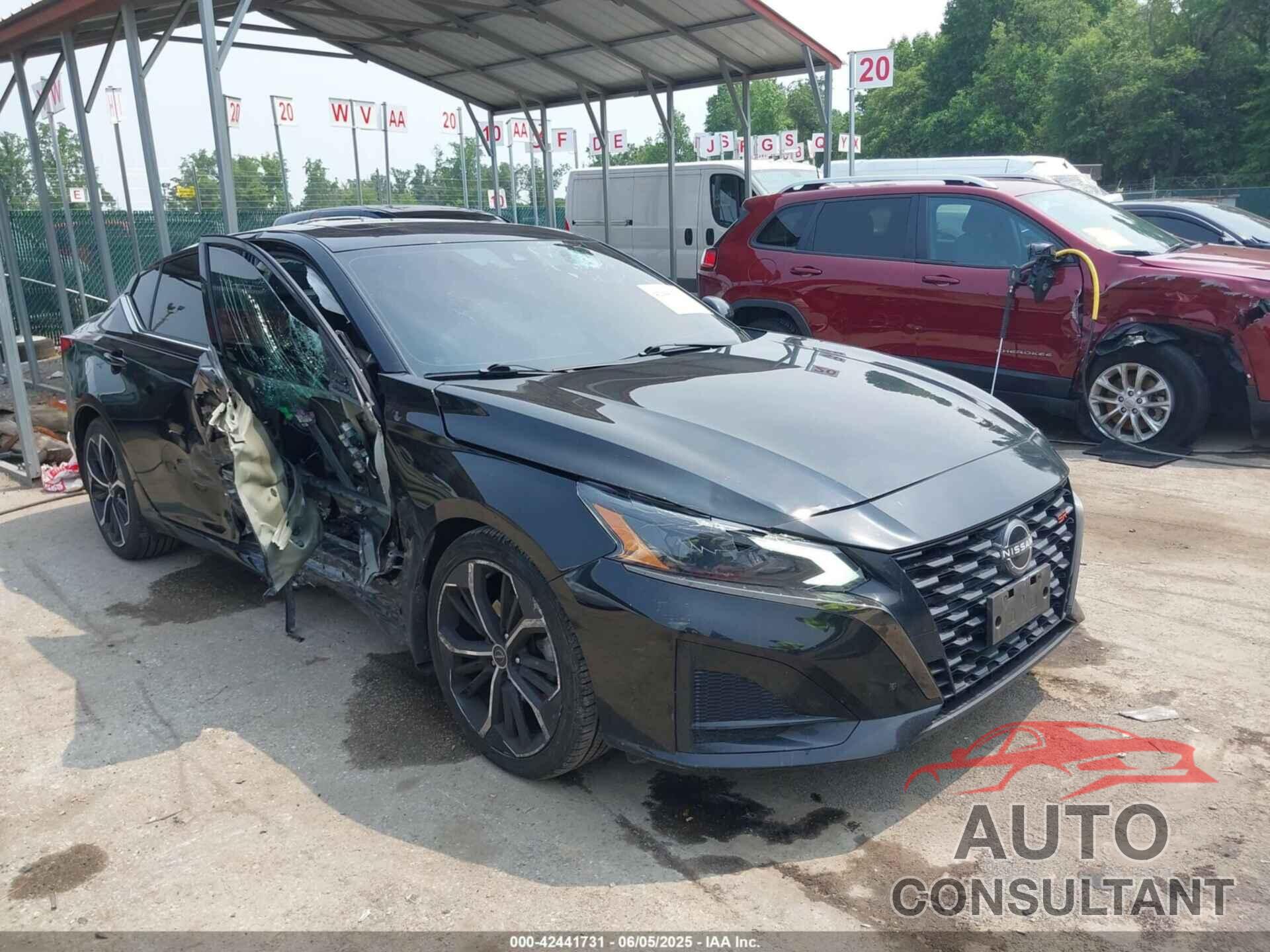 NISSAN ALTIMA 2023 - 1N4BL4CV5PN311358