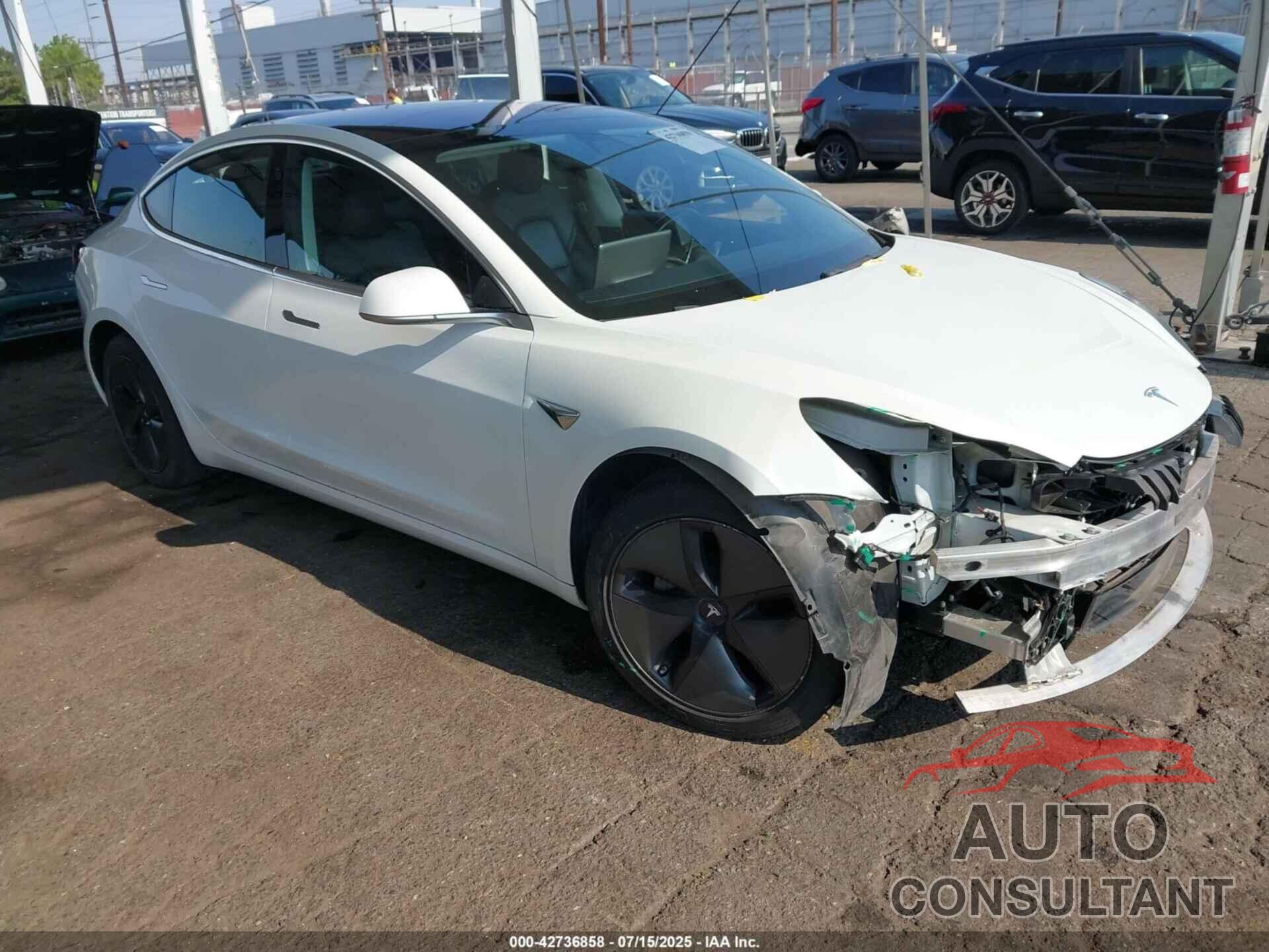 TESLA MODEL 3 2018 - 5YJ3E1EA7JF044277