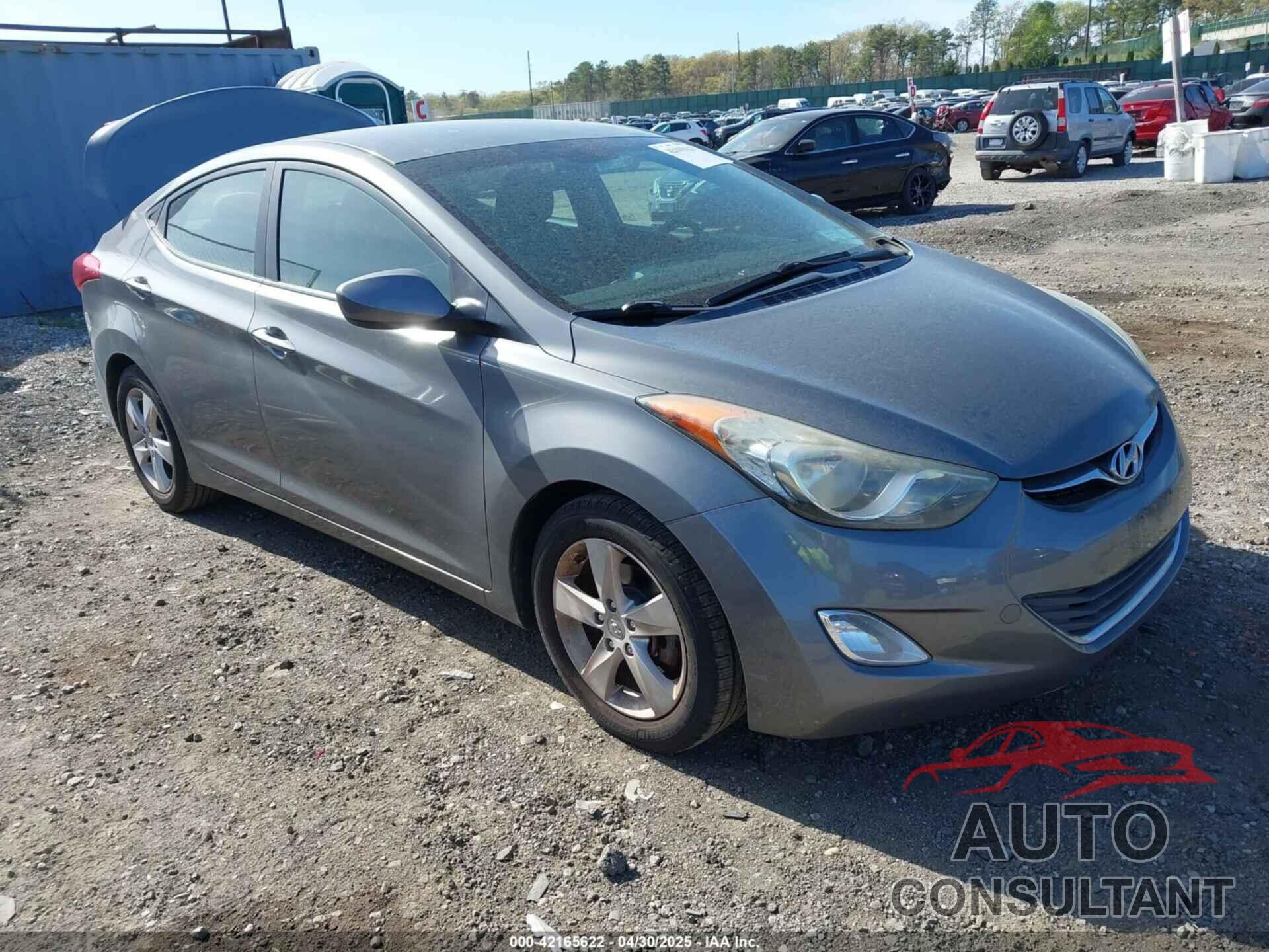 HYUNDAI ELANTRA 2013 - 5NPDH4AE8DH445090