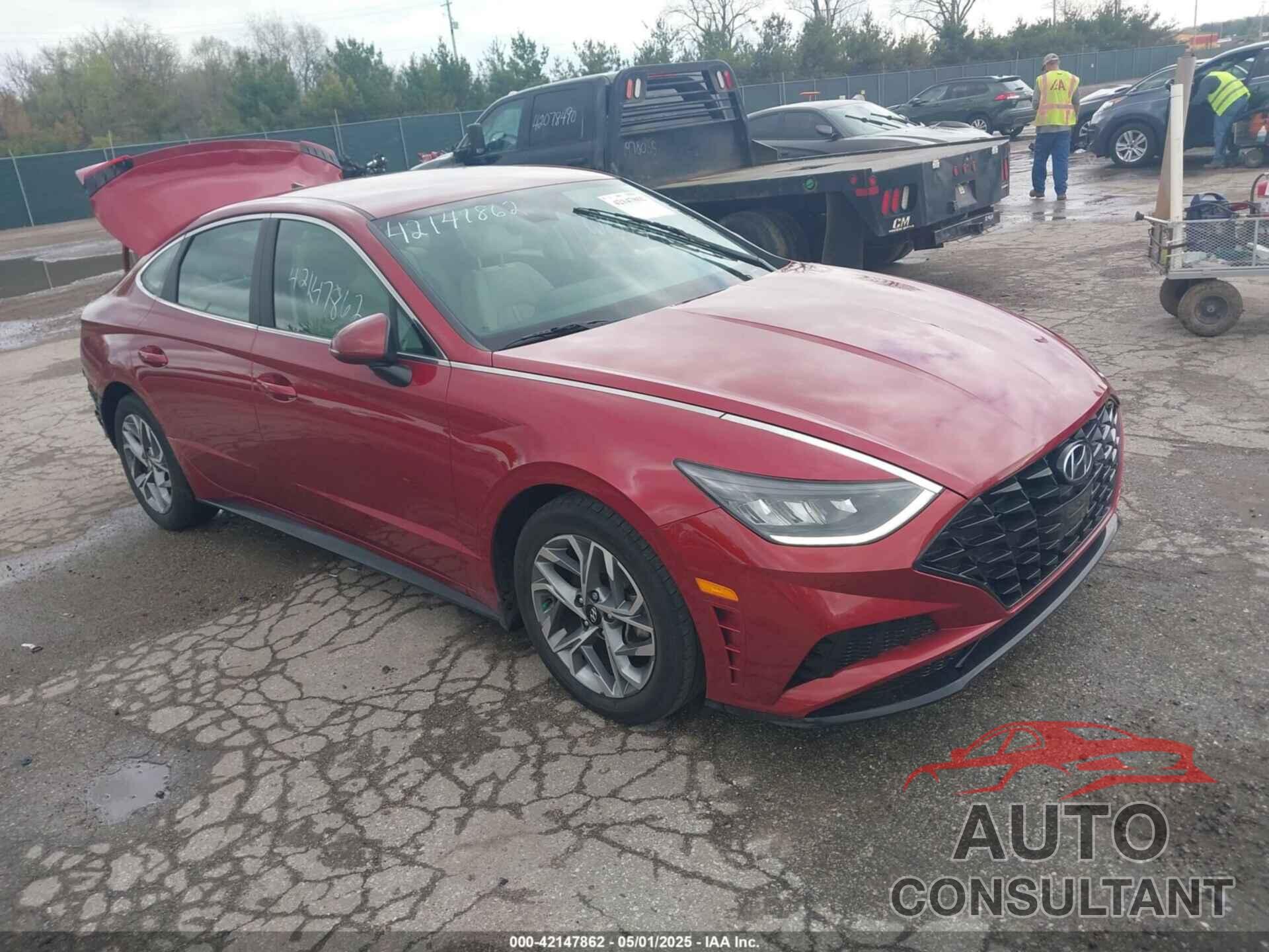 HYUNDAI SONATA 2023 - KMHL64JA5PA266303
