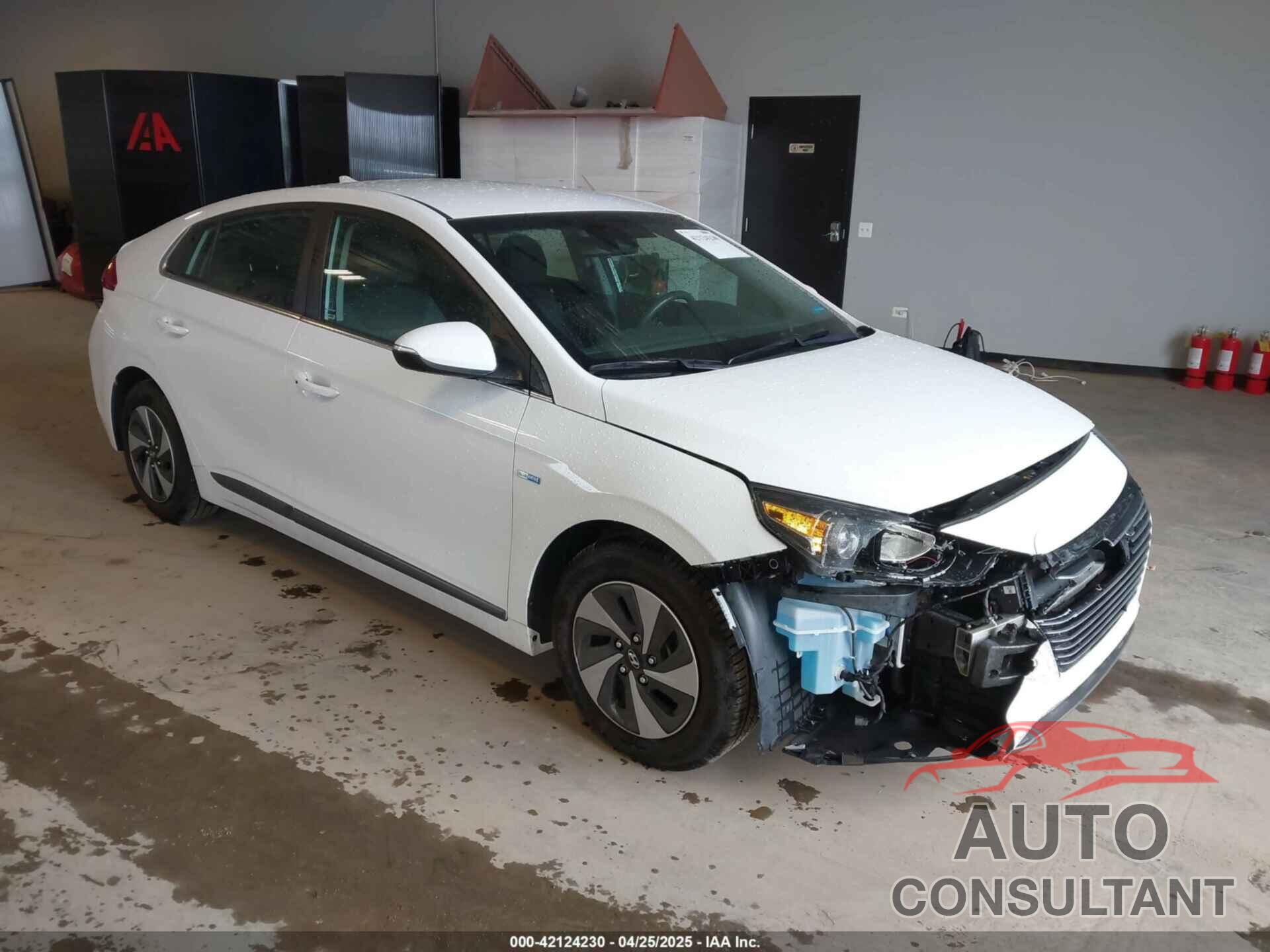 HYUNDAI IONIQ HYBRID 2019 - KMHC75LC5KU111145