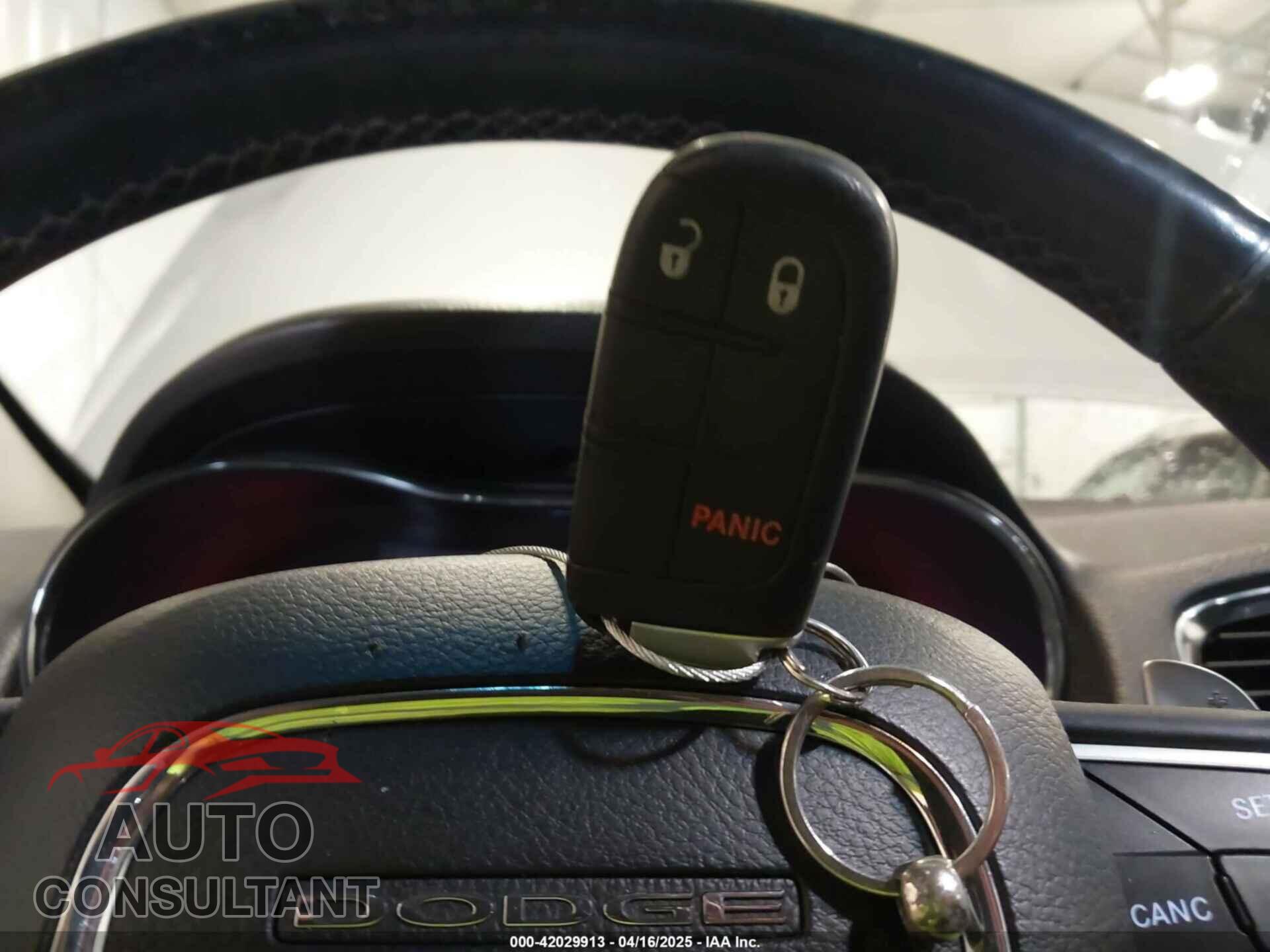 DODGE DURANGO 2014 - 1C4RDJAG2EC354217