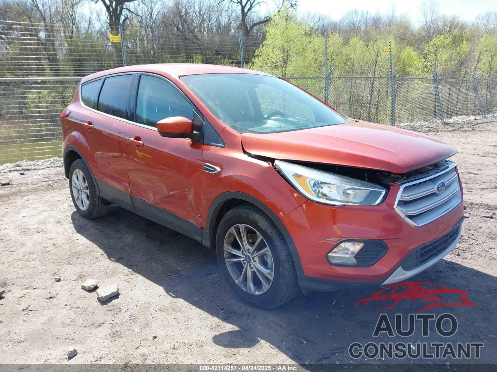 FORD ESCAPE 2019 - 1FMCU0GD2KUC35470