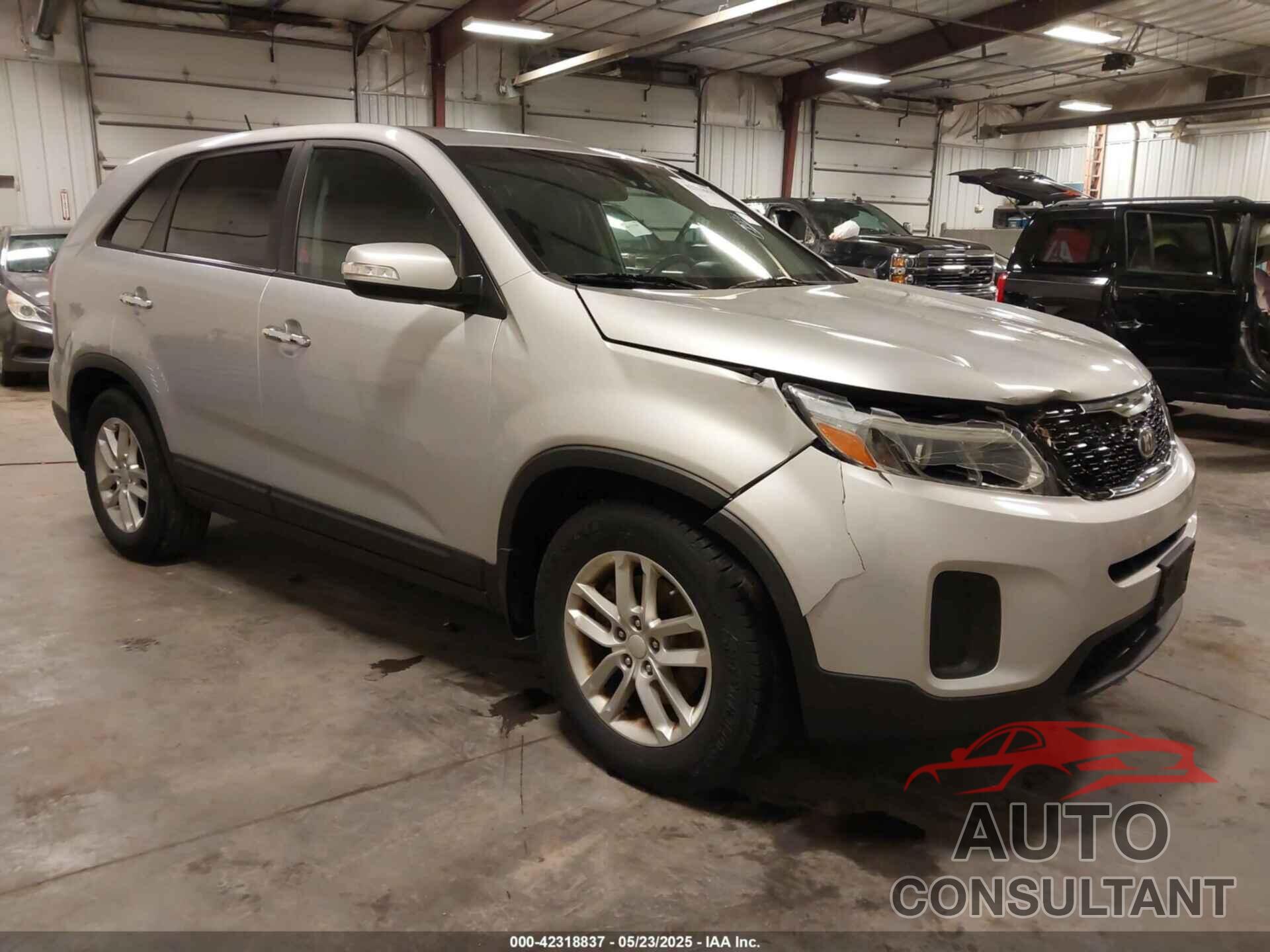 KIA SORENTO 2014 - 5XYKT3A64EG427767