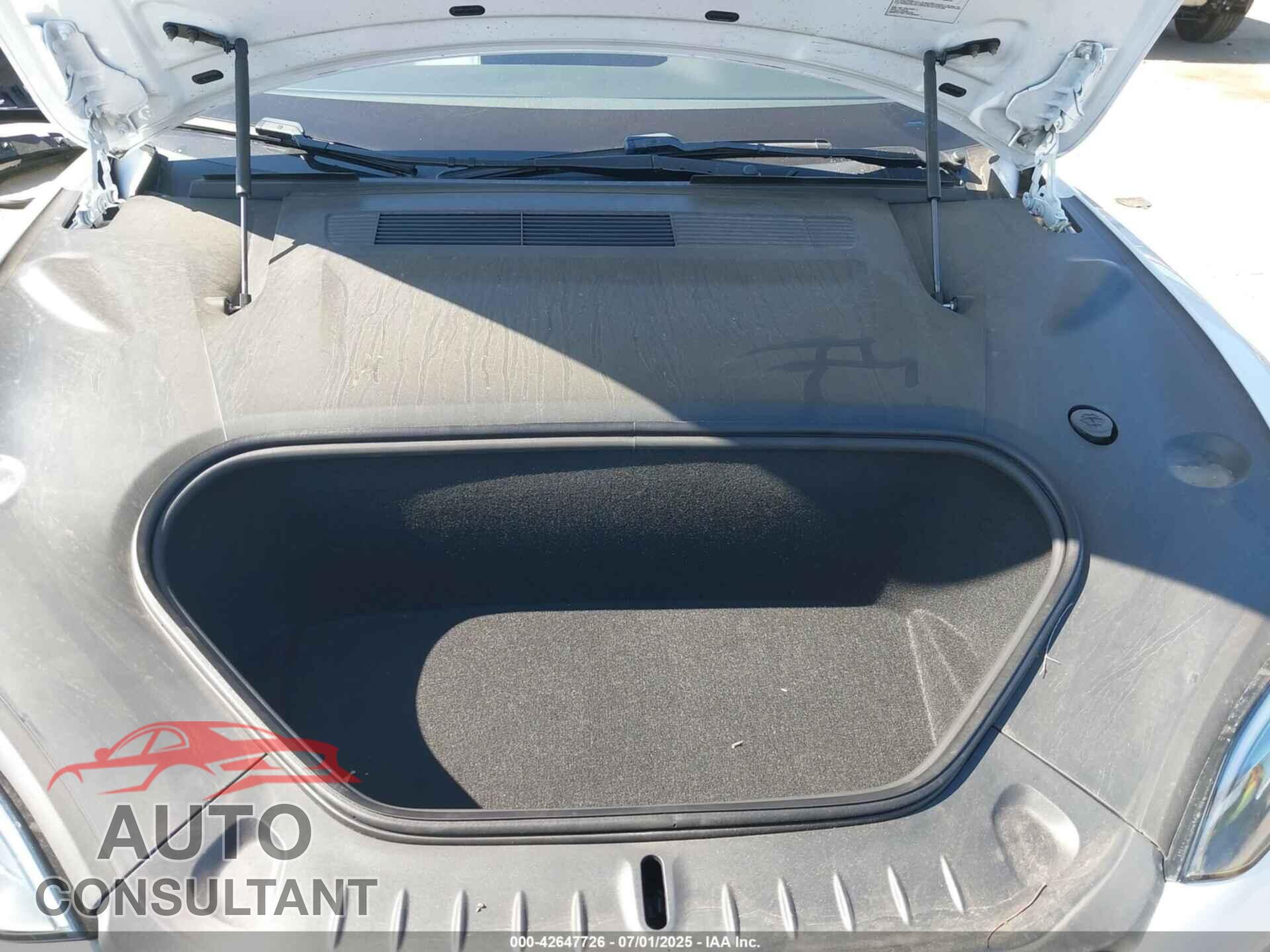 TESLA MODEL S 2022 - 5YJSA1E53NF486103
