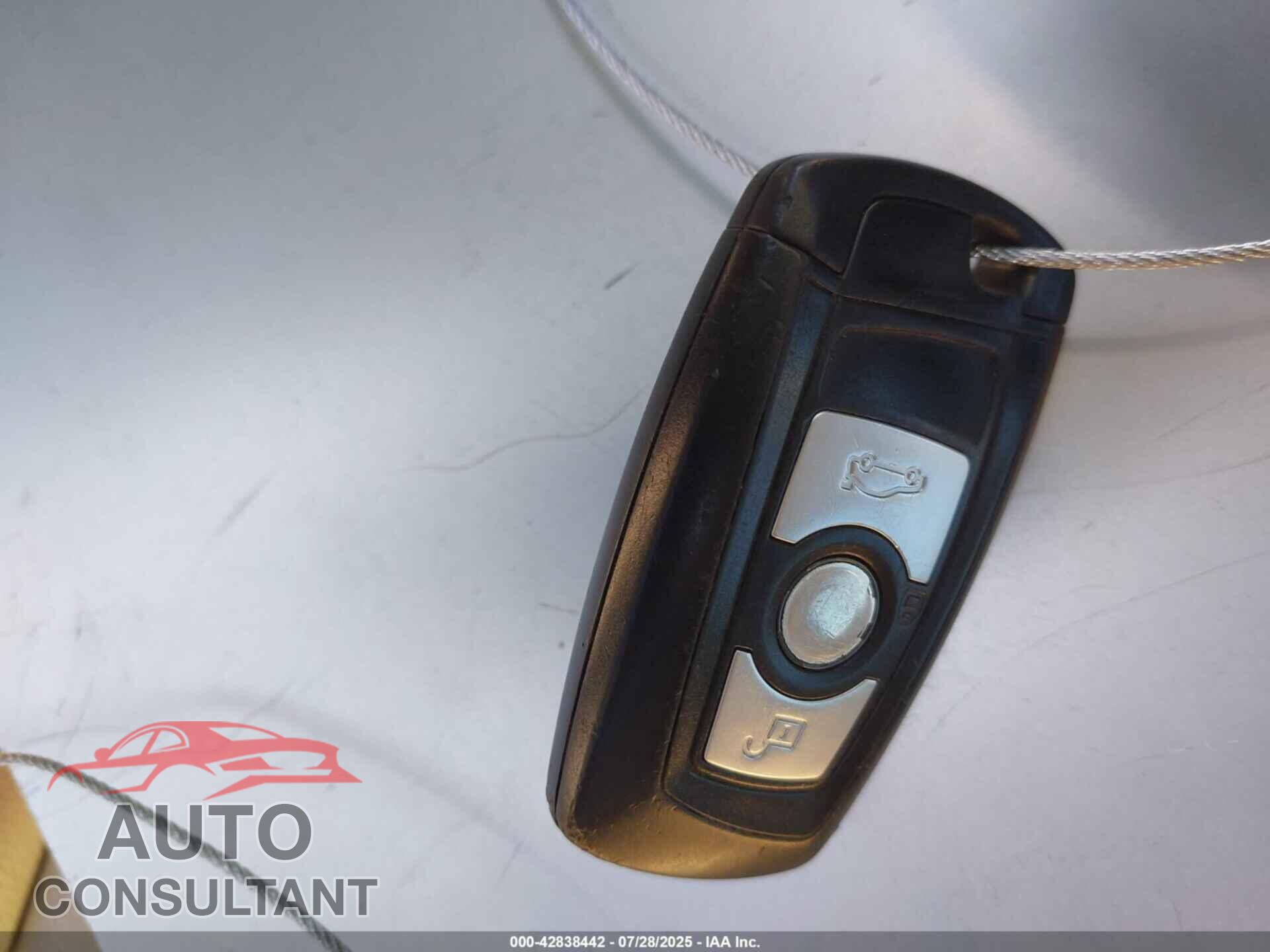 BMW 328I 2013 - WBA3C1C59DF435701