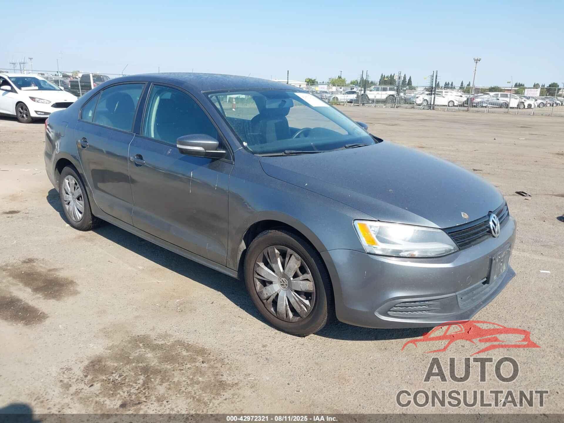 VOLKSWAGEN JETTA 2011 - 3VWDZ7AJ7BM356370