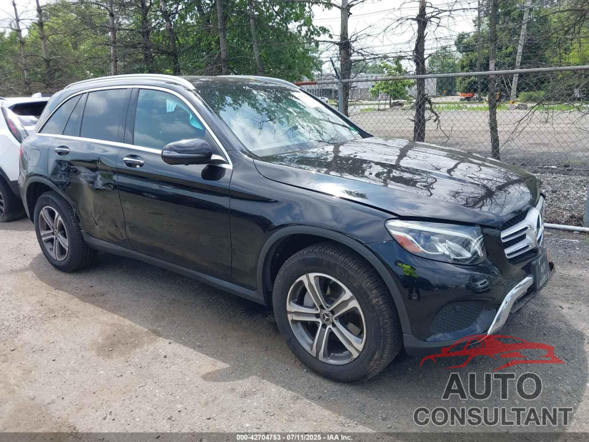 MERCEDES-BENZ GLC 300 2019 - WDC0G4KB5KV136254