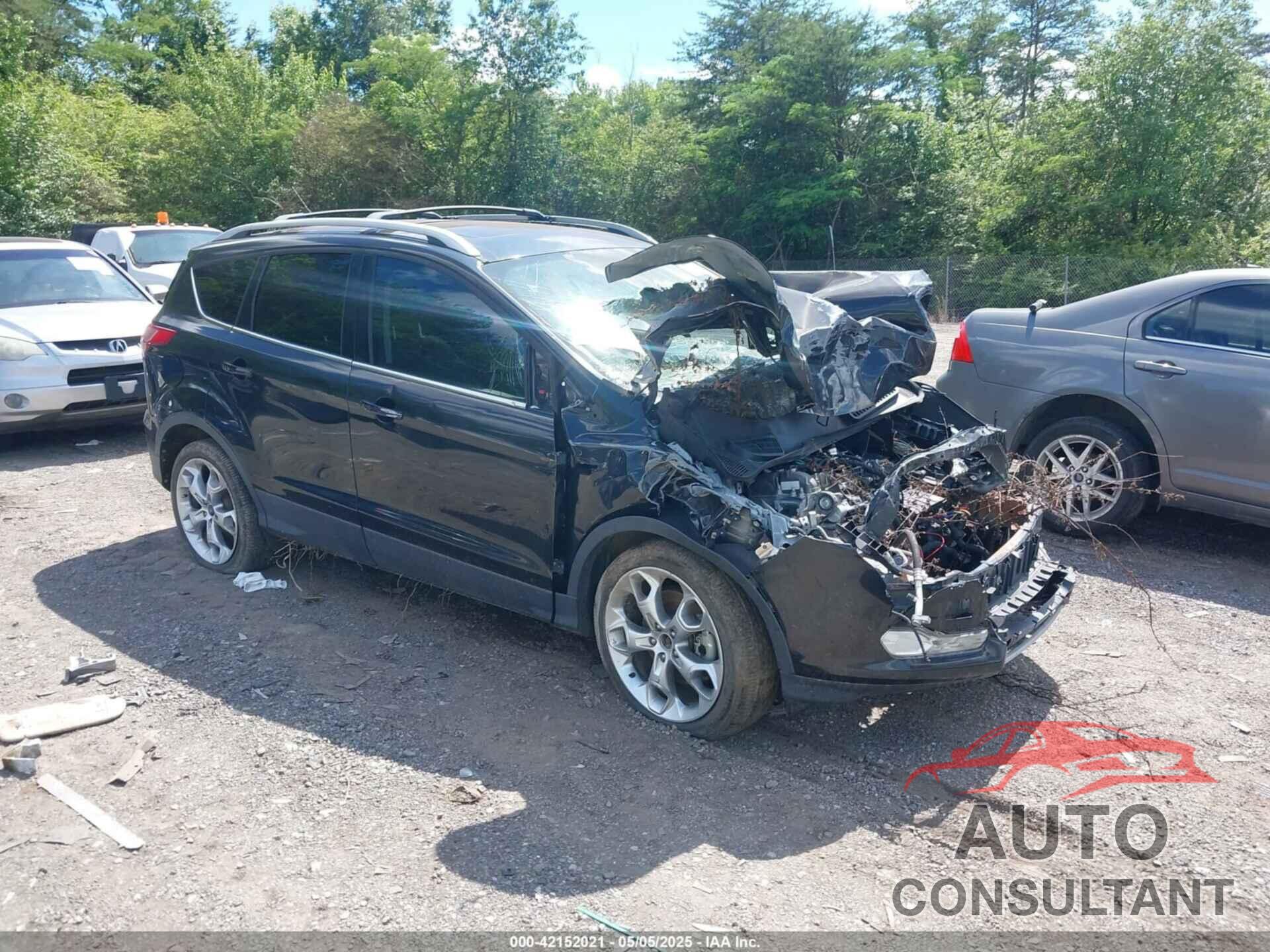 FORD ESCAPE 2015 - 1FMCU0J99FUA73590