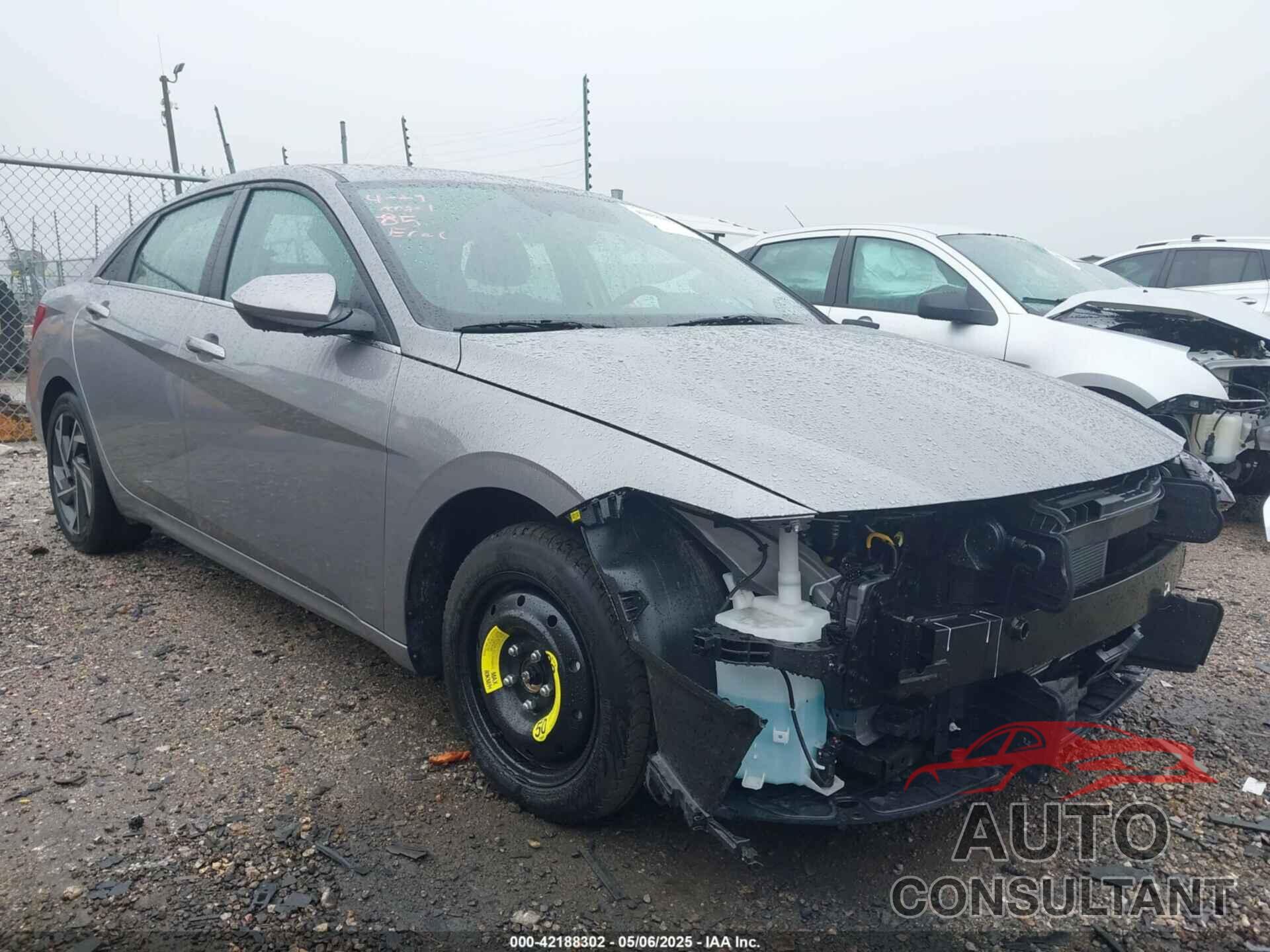 HYUNDAI ELANTRA 2025 - KMHLS4DG7SU952152