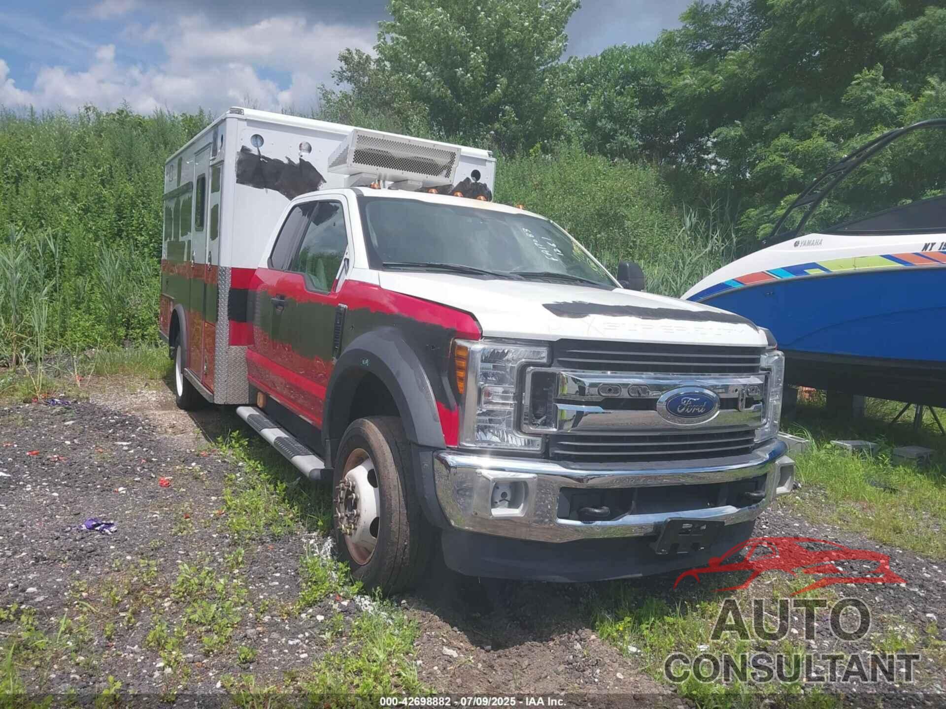 FORD F-550 CHASSIS 2017 - 1FD0X5HT3HEC91224