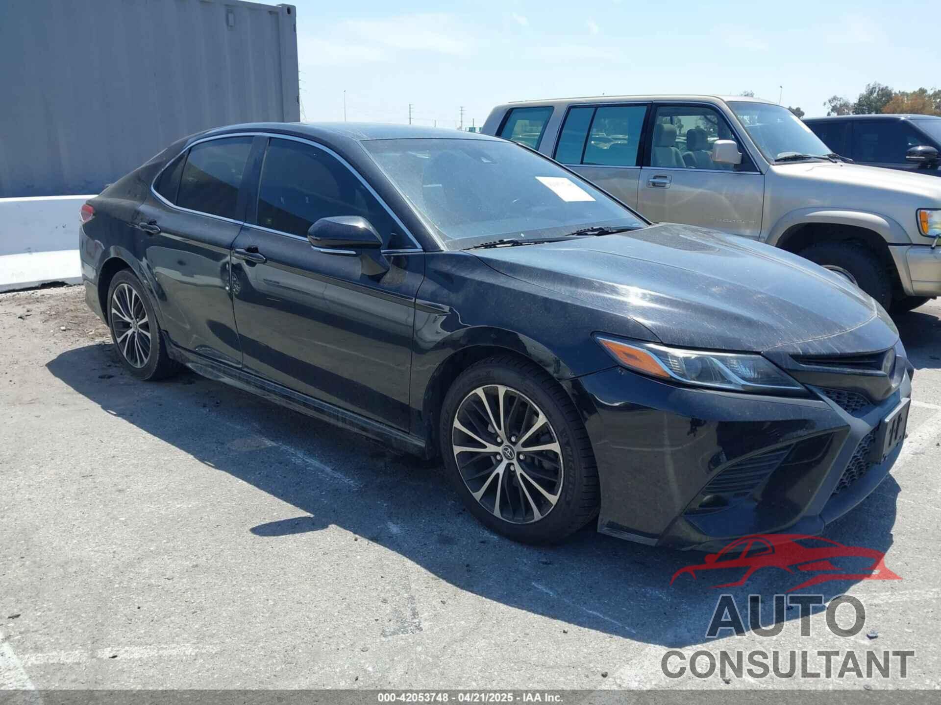 TOYOTA CAMRY 2018 - JTNB11HK6J3017589