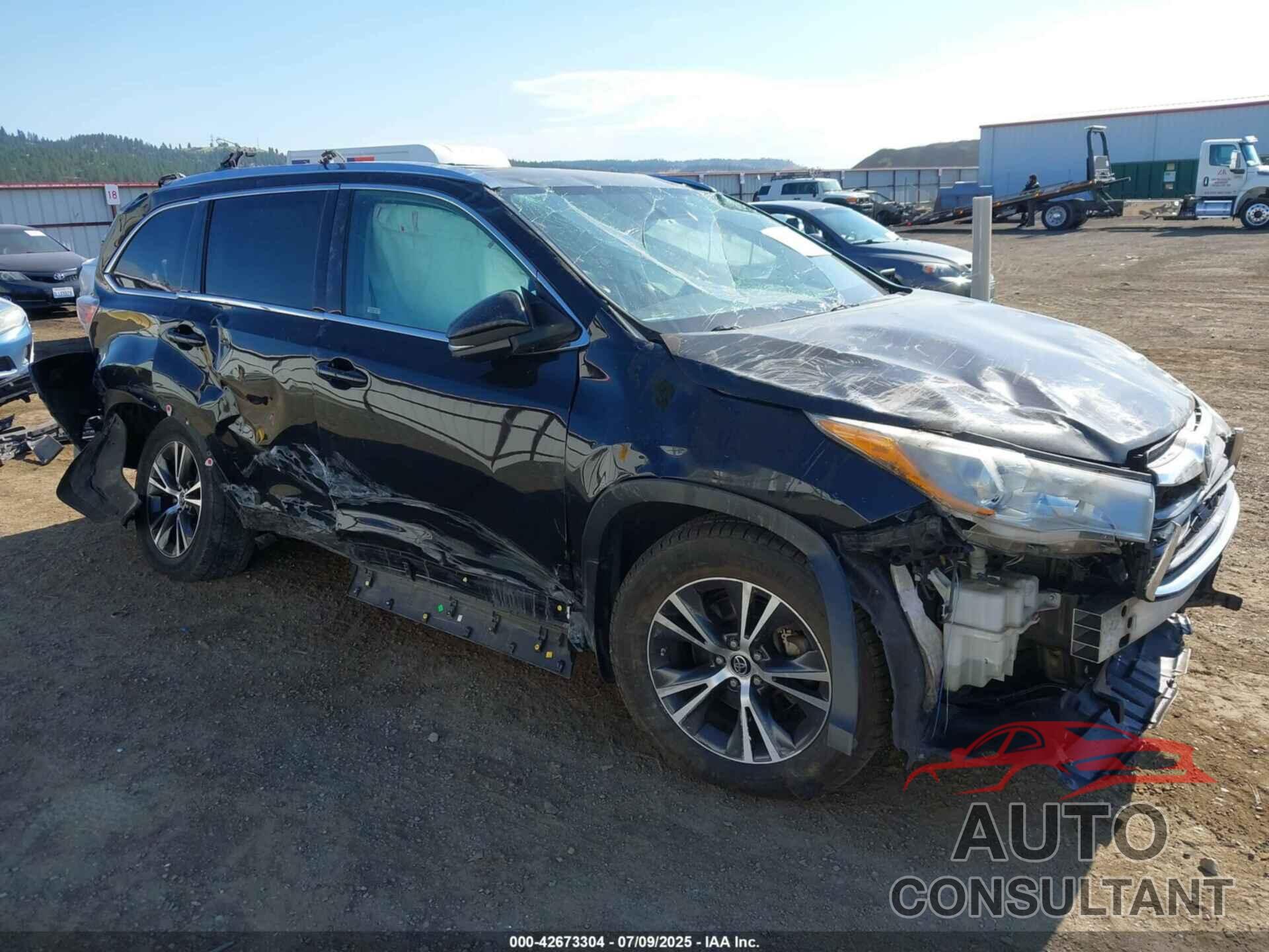 TOYOTA HIGHLANDER 2016 - 5TDJKRFH6GS240807