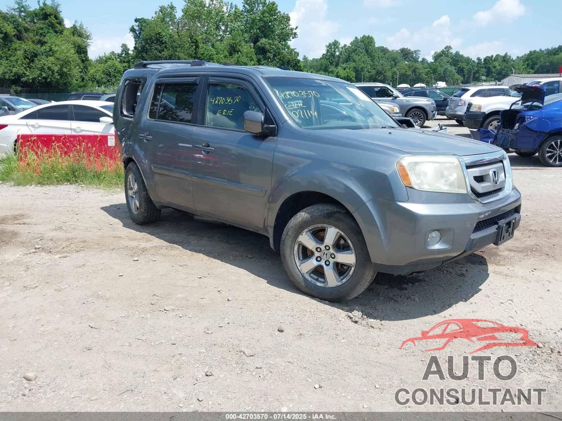 HONDA PILOT 2009 - 5FNYF485X9B048208