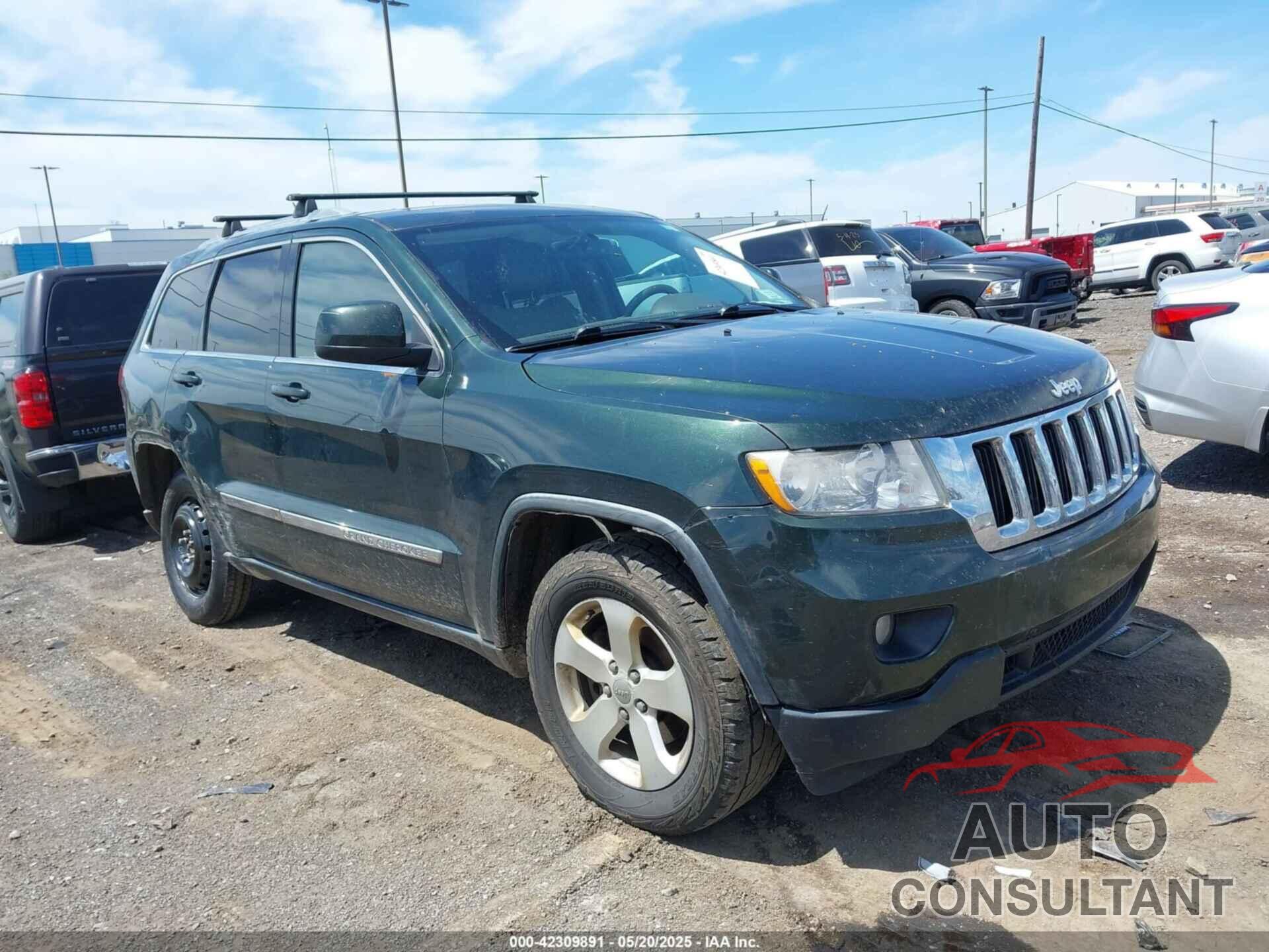 JEEP GRAND CHEROKEE 2011 - 1J4RR4GG7BC721015