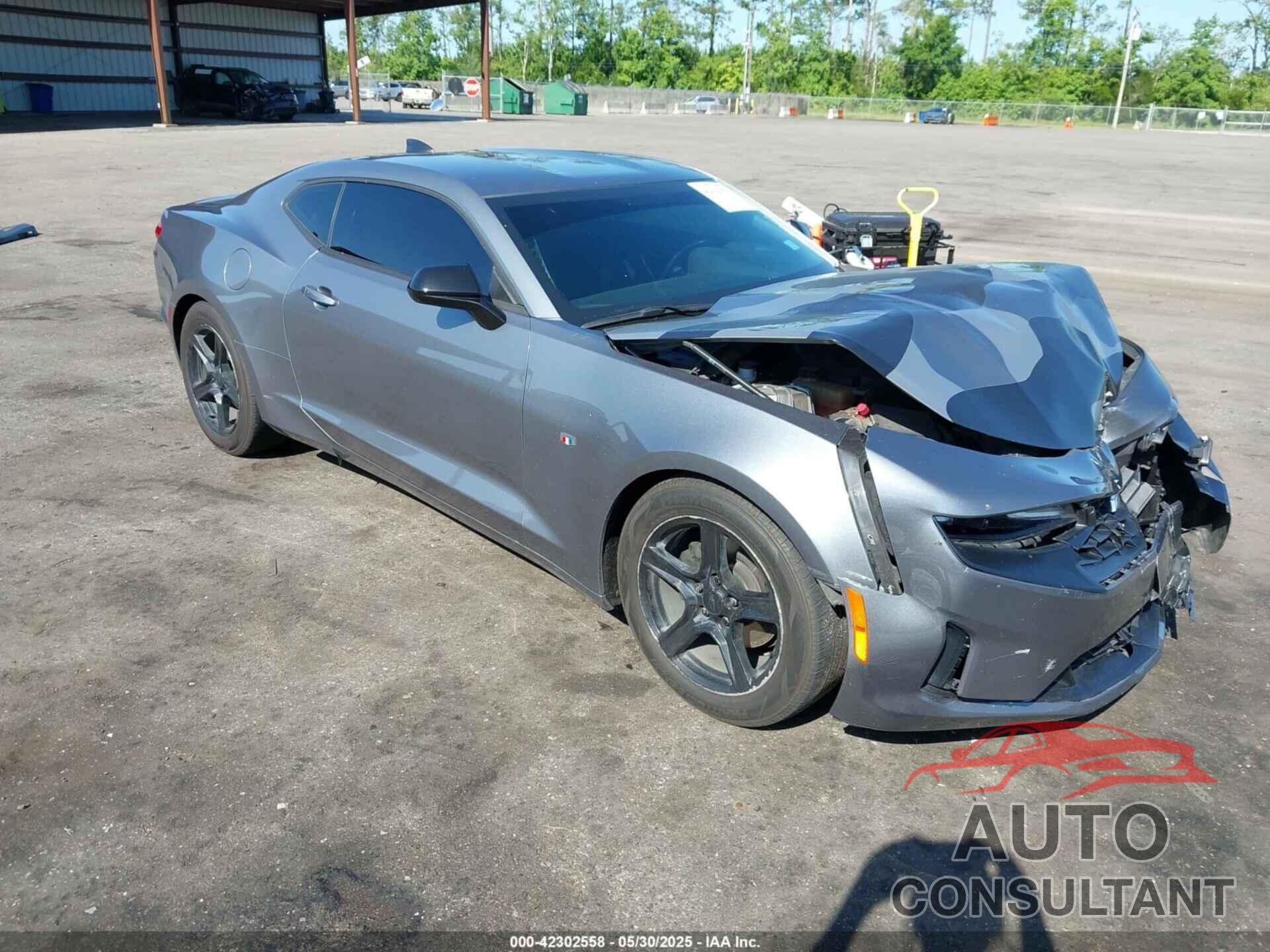 CHEVROLET CAMARO 2021 - 1G1FB1RS6M0136517