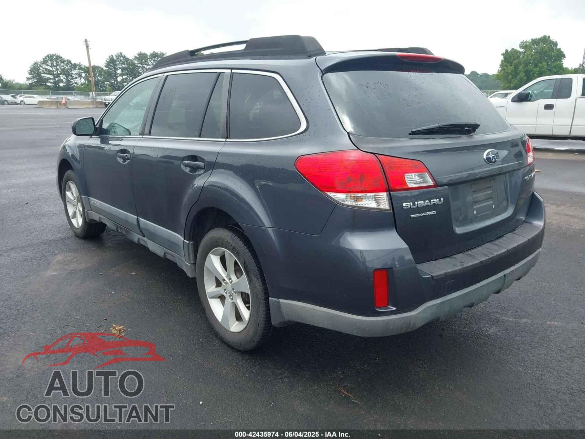SUBARU OUTBACK 2013 - 4S4BRCCC2D3203154