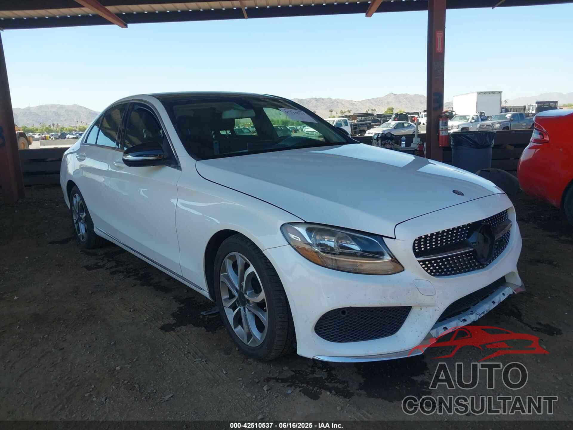 MERCEDES-BENZ C 300 2015 - 55SWF4JB7FU079109