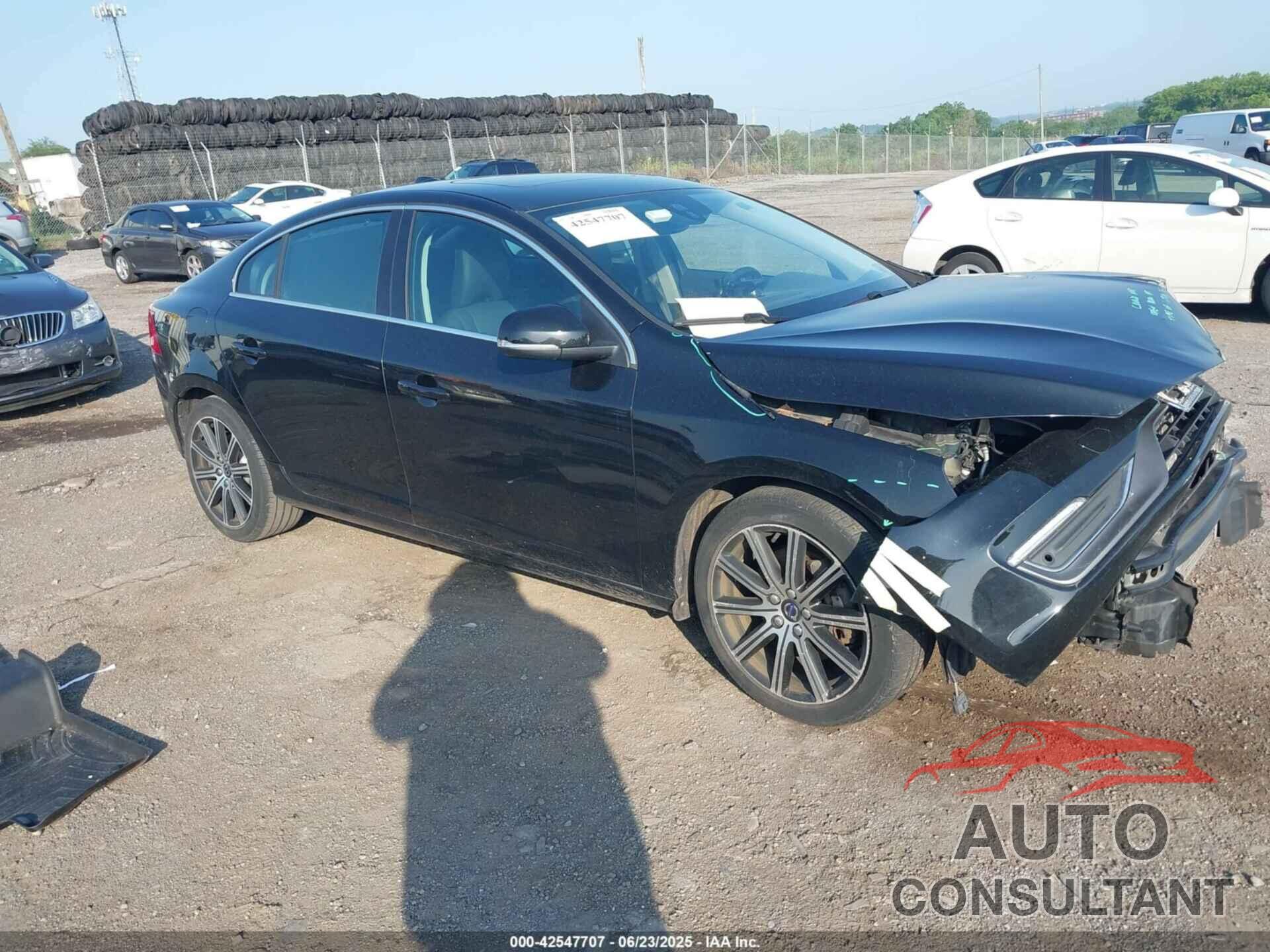 VOLVO S60 INSCRIPTION 2018 - LYV402TK8JB157757