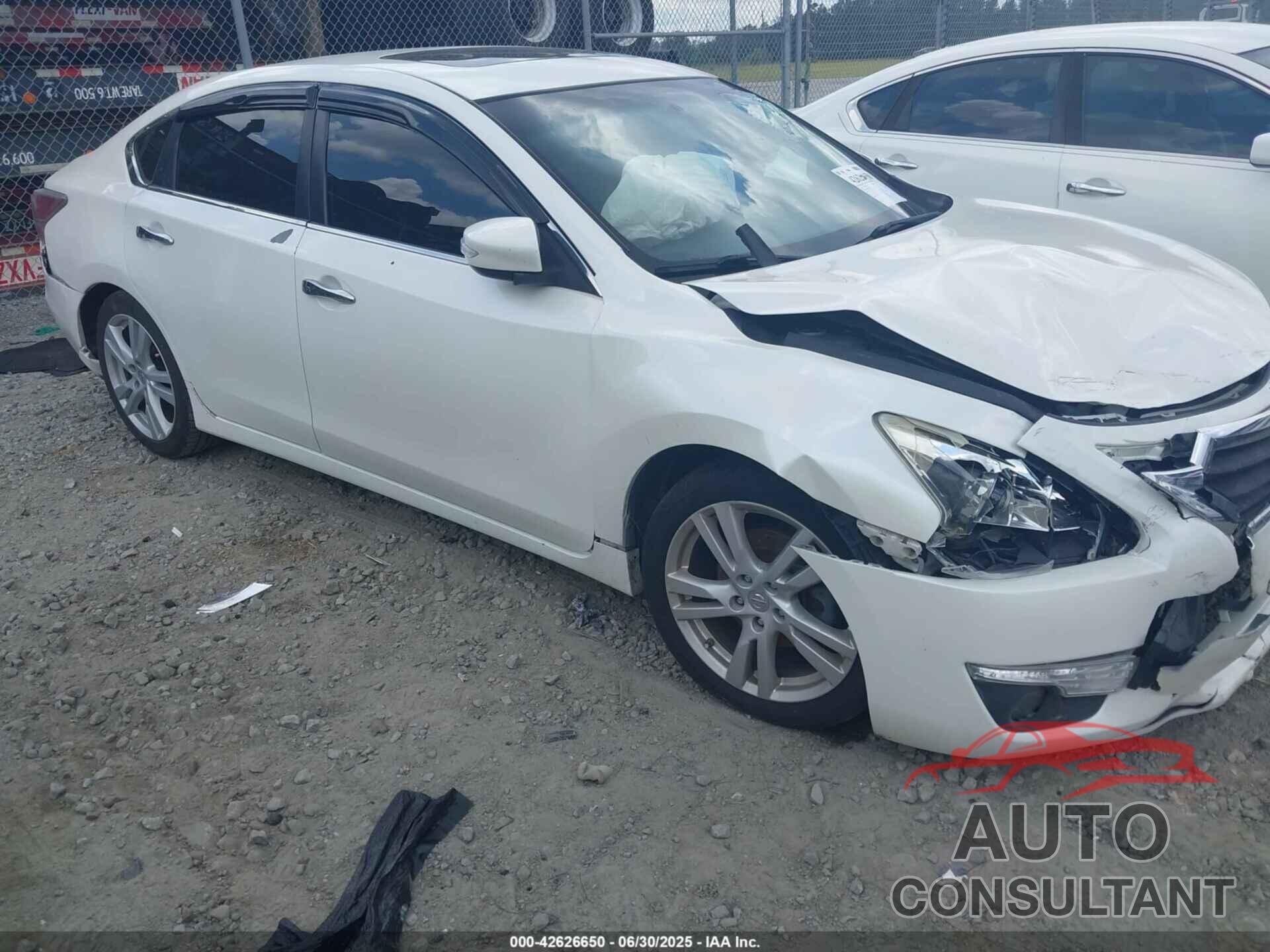 NISSAN ALTIMA 2013 - 1N4BL3AP3DN503100