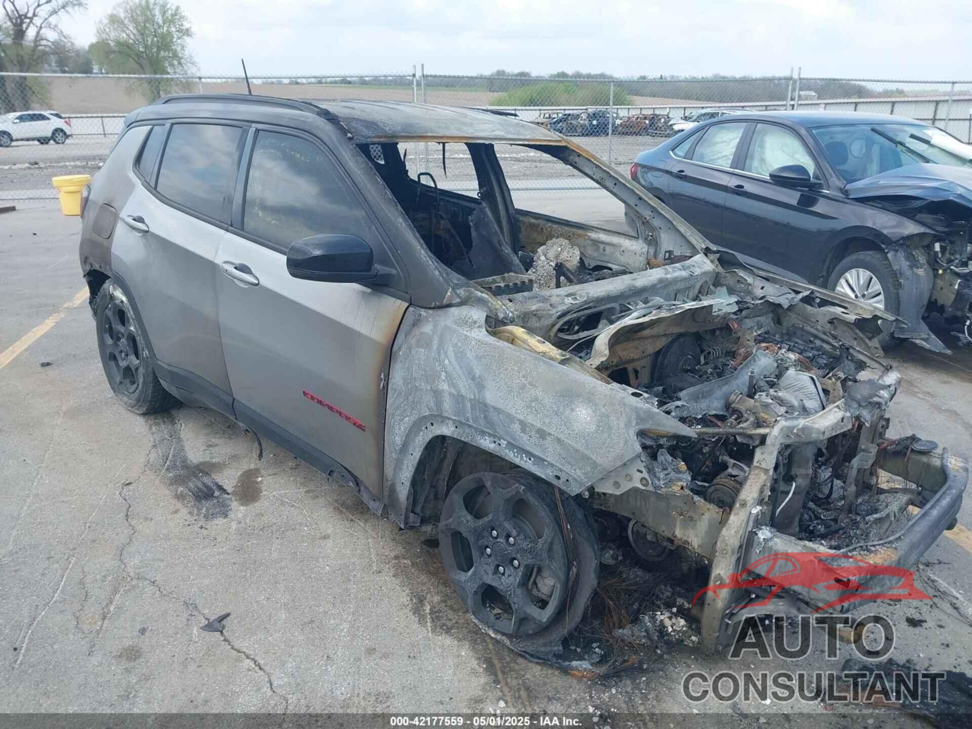JEEP COMPASS 2024 - 3C4NJDDN5RT588722