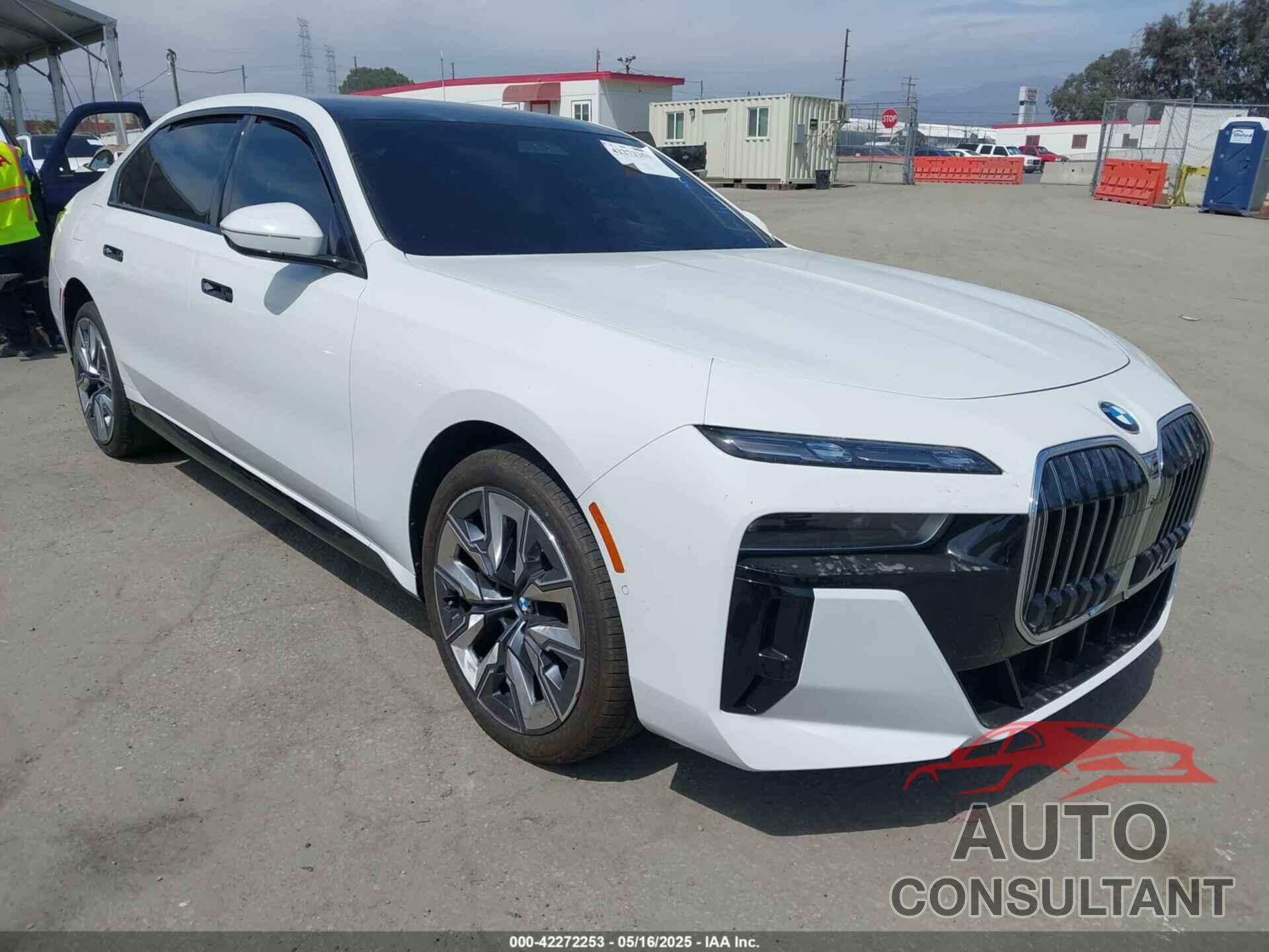 BMW 760 2024 - WBA33EJ07RCP97937
