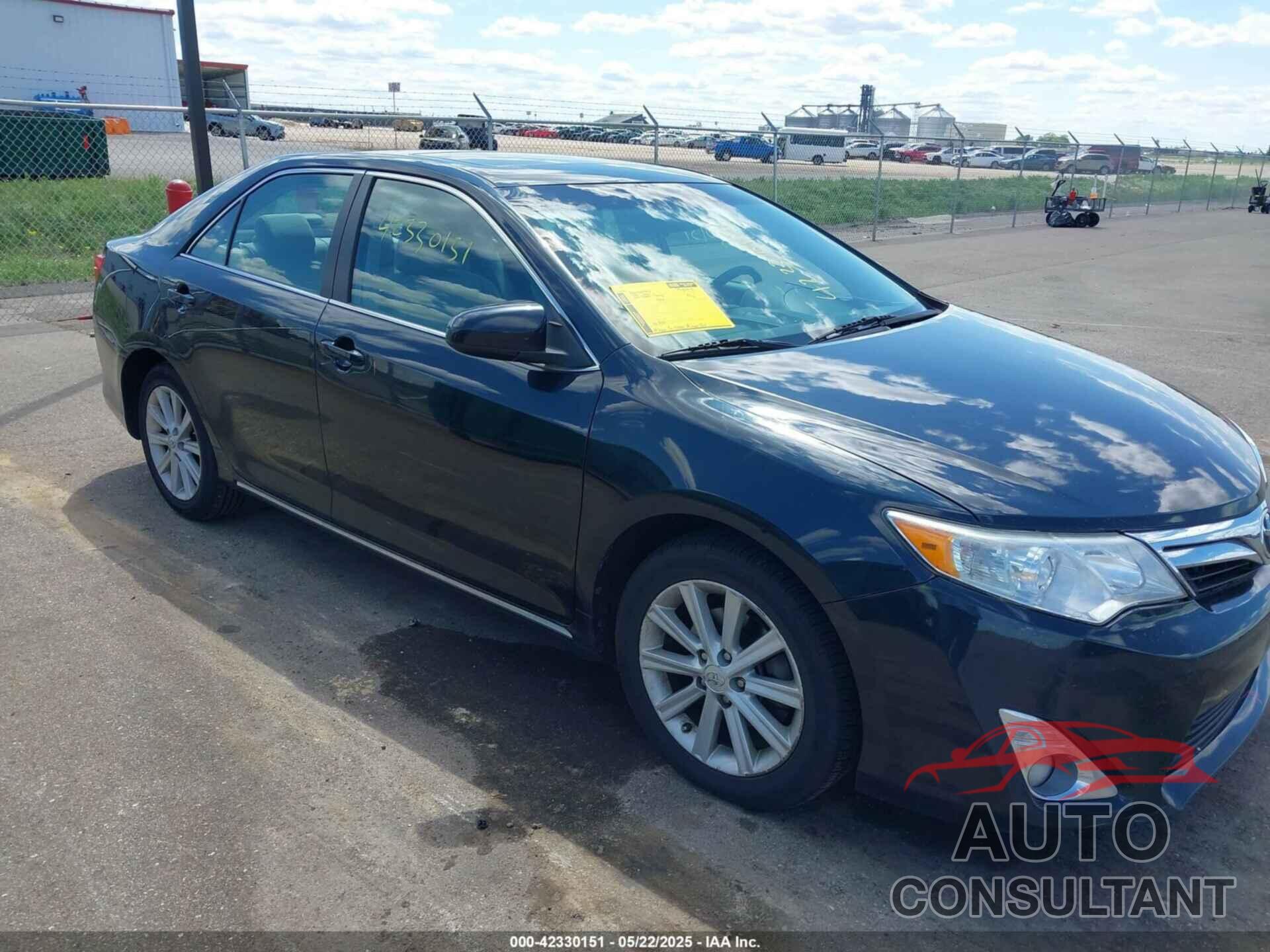 TOYOTA CAMRY 2014 - 4T4BF1FK2ER351452