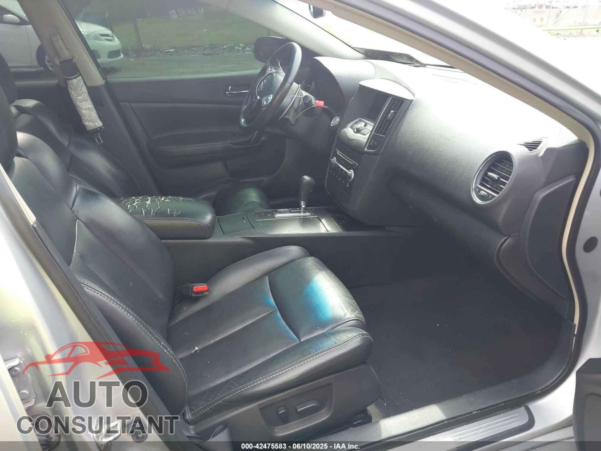 NISSAN MAXIMA 2011 - 1N4AA5AP1BC868803