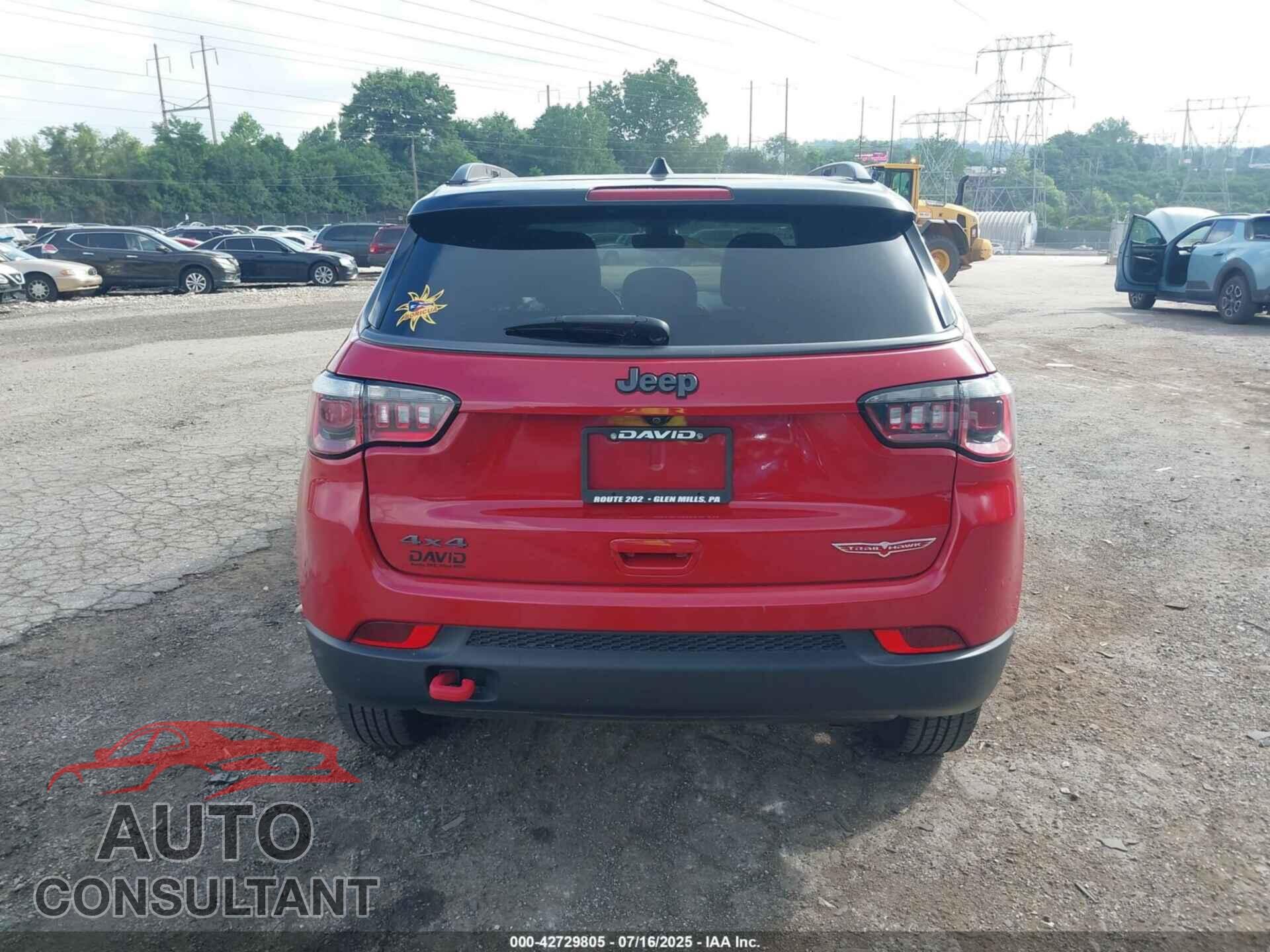 JEEP COMPASS 2019 - 3C4NJDDB8KT671265