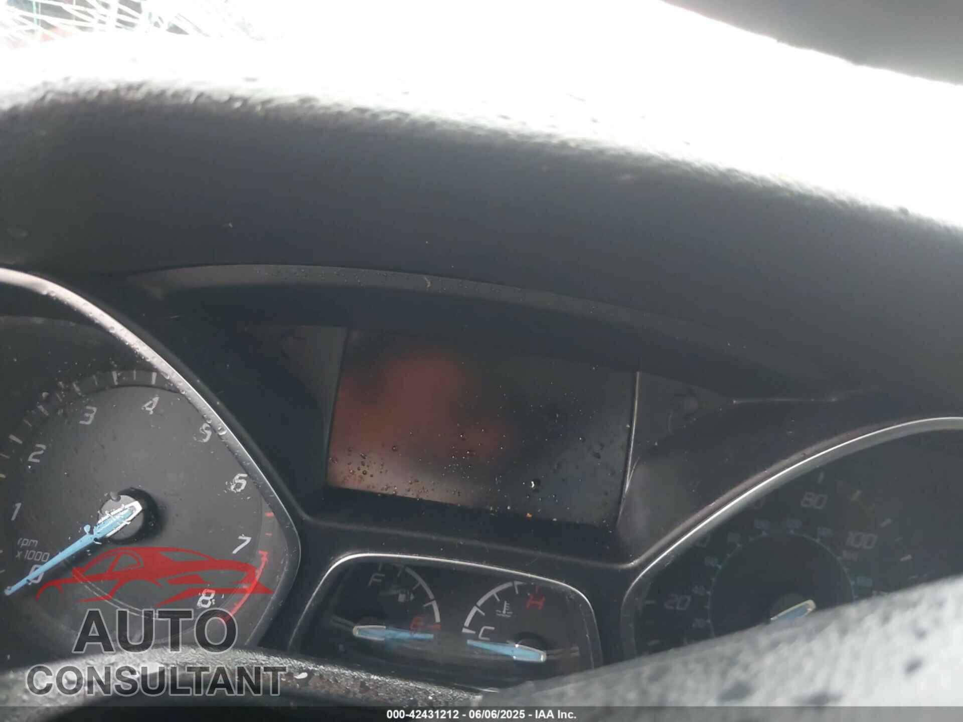 FORD FOCUS 2013 - 1FADP3F27DL144811