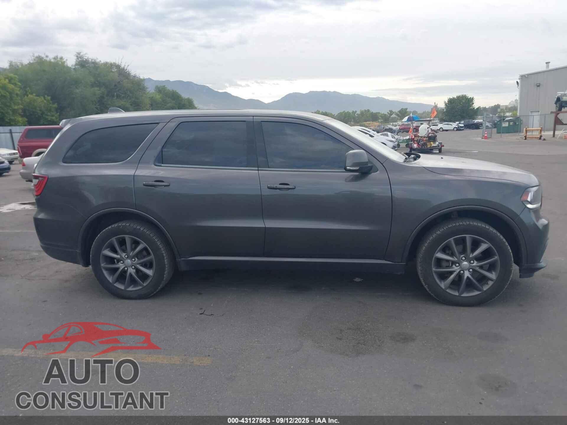 DODGE DURANGO 2018 - 1C4RDJDG1JC133164