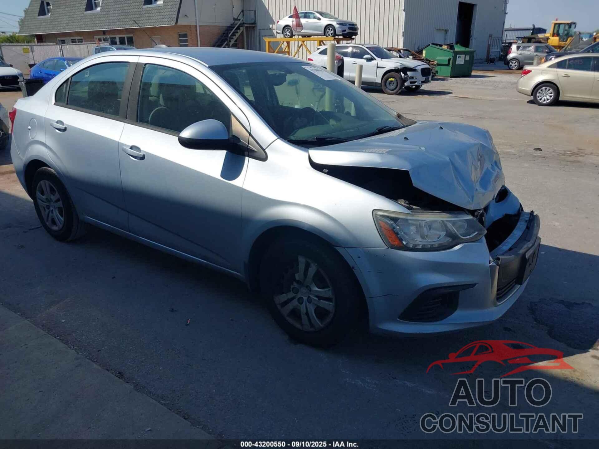 CHEVROLET SONIC 2017 - 1G1JB5SH5H4151847
