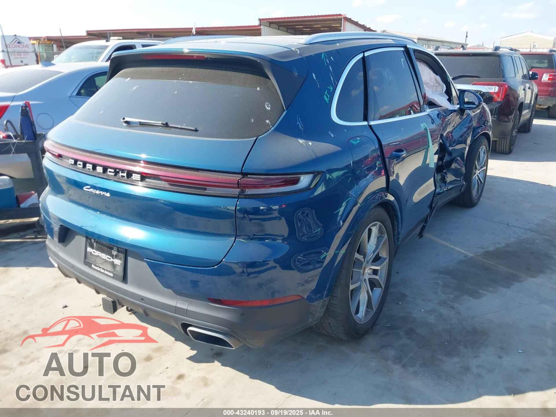PORSCHE CAYENNE 2024 - WP1AA2AY6RDA04589