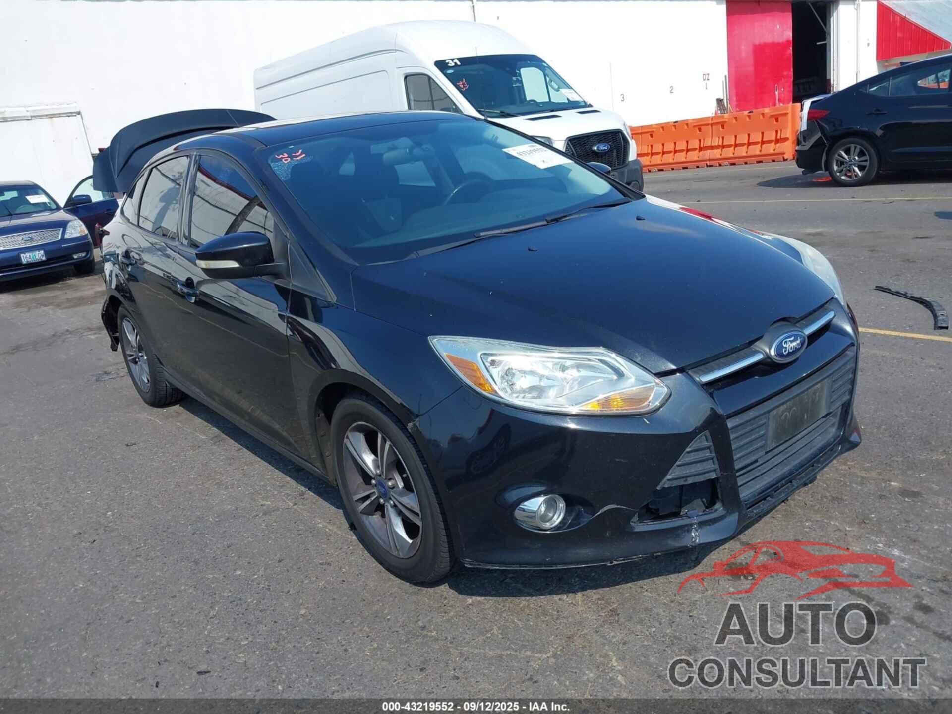FORD FOCUS 2014 - 1FADP3F21EL225076