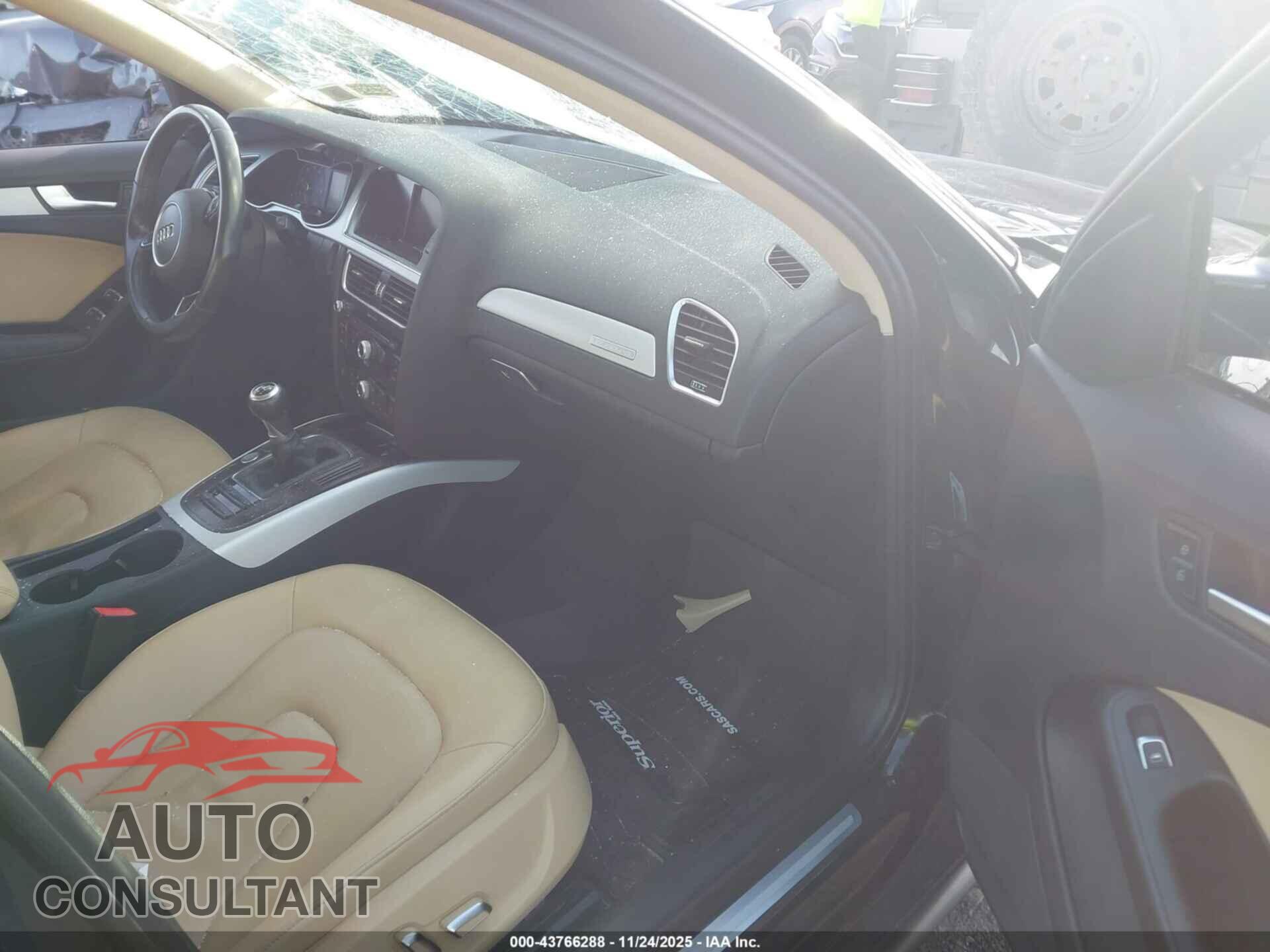 AUDI A4 2016 - WAUDFCFL0GN008404