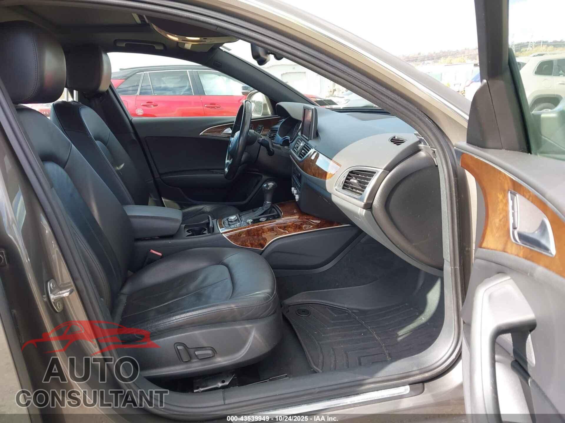 AUDI A6 2013 - WAUDFAFC9DN059254