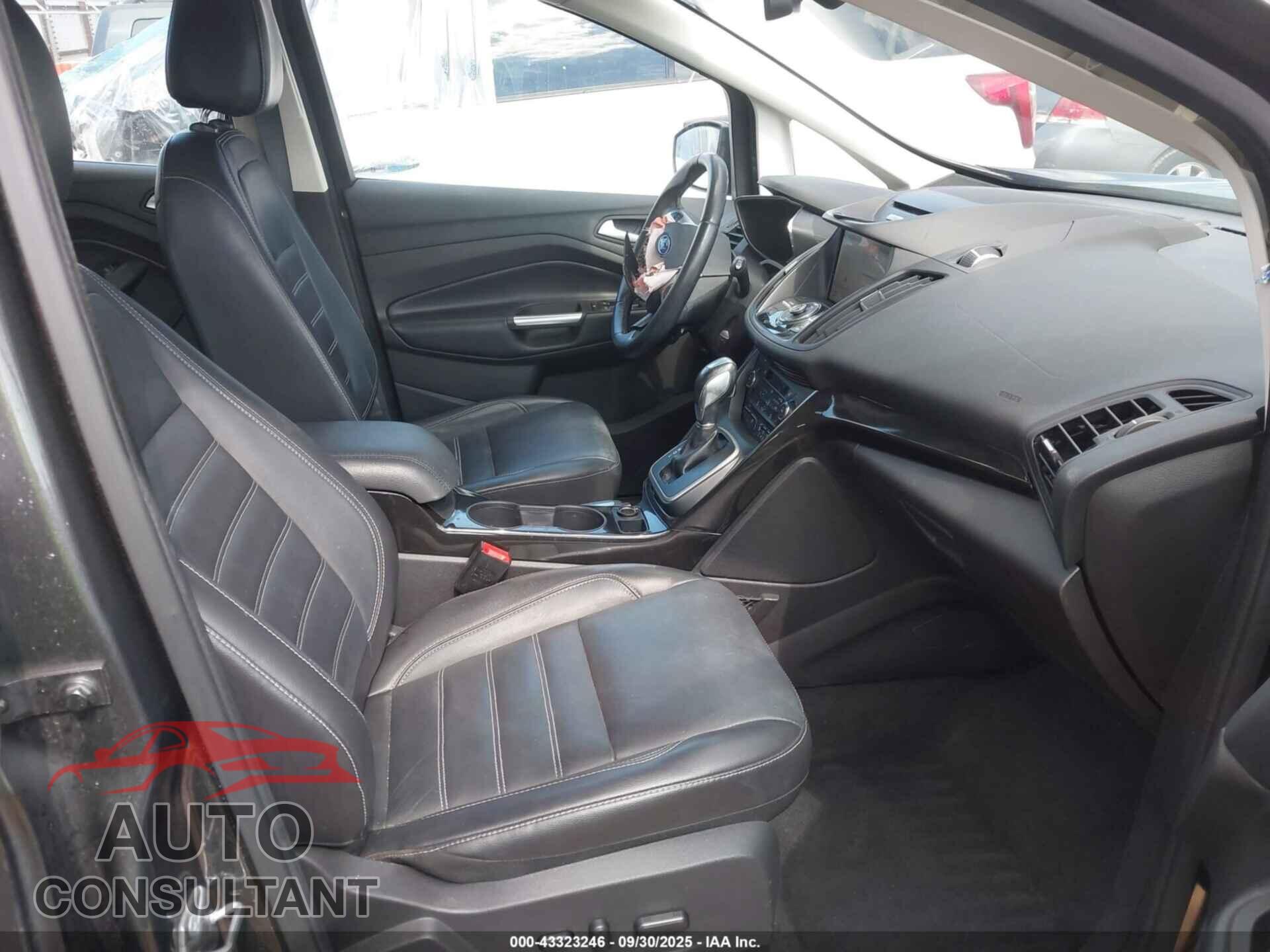 FORD C-MAX ENERGI 2017 - 1FADP5FU9HL101476