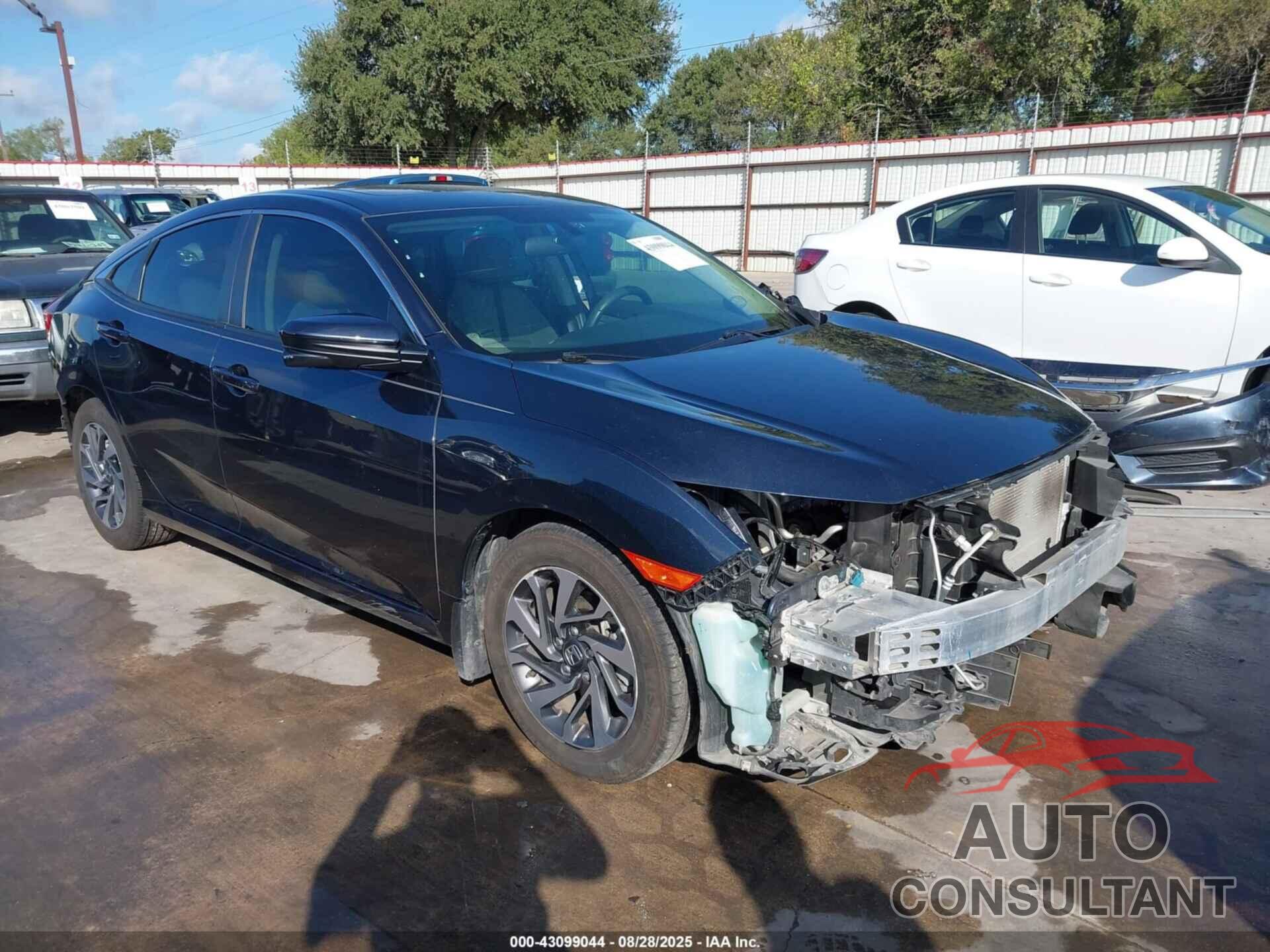 HONDA CIVIC 2017 - 19XFC2F79HE071945