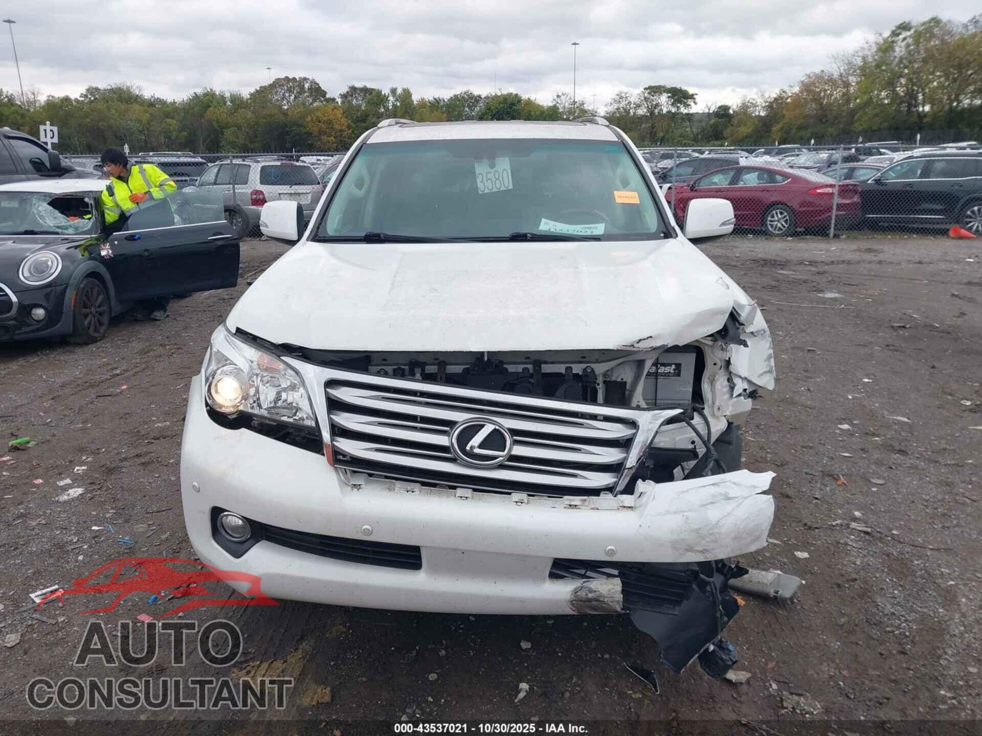 LEXUS GX 460 2011 - JTJBM7FX2B5032509