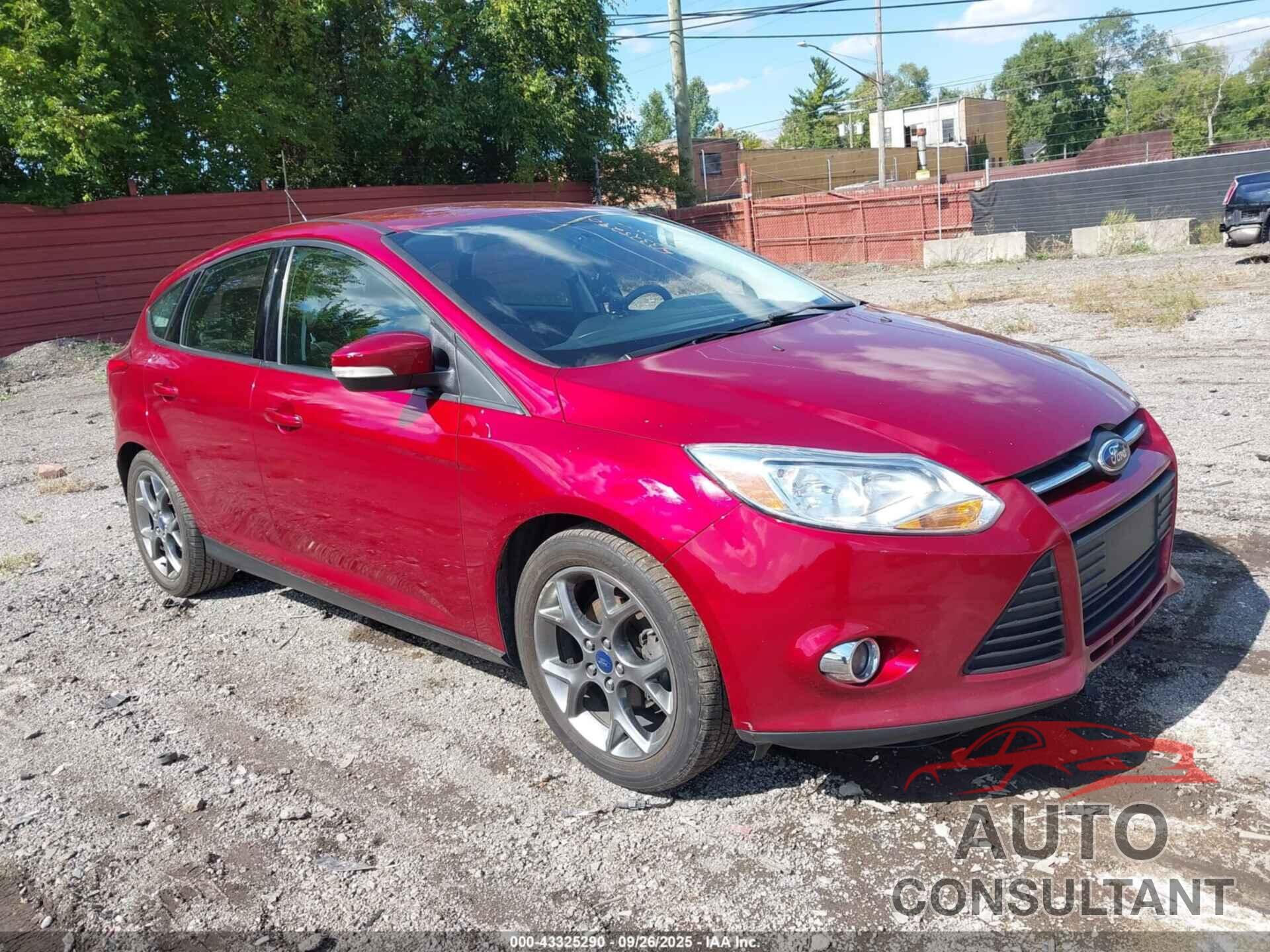 FORD FOCUS 2014 - 1FADP3K28EL347911