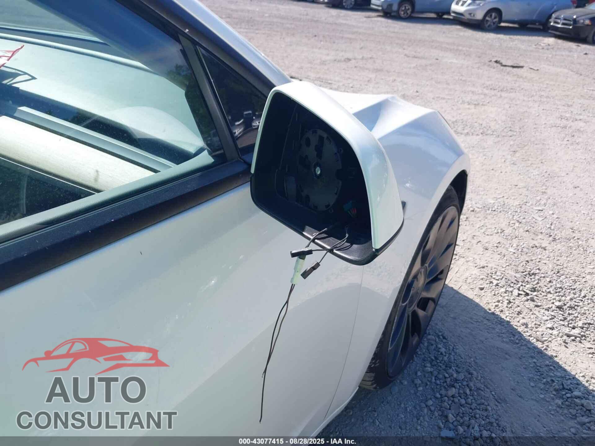TESLA MODEL 3 2021 - 5YJ3E1EC6MF050285