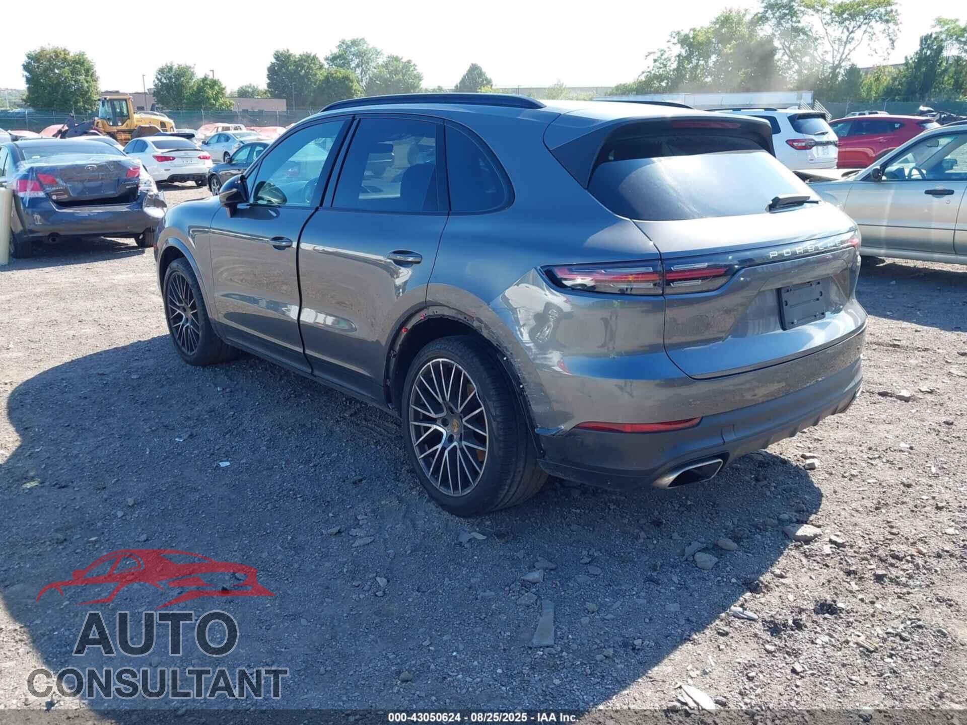 PORSCHE CAYENNE 2019 - WP1AA2AY3KDA10534