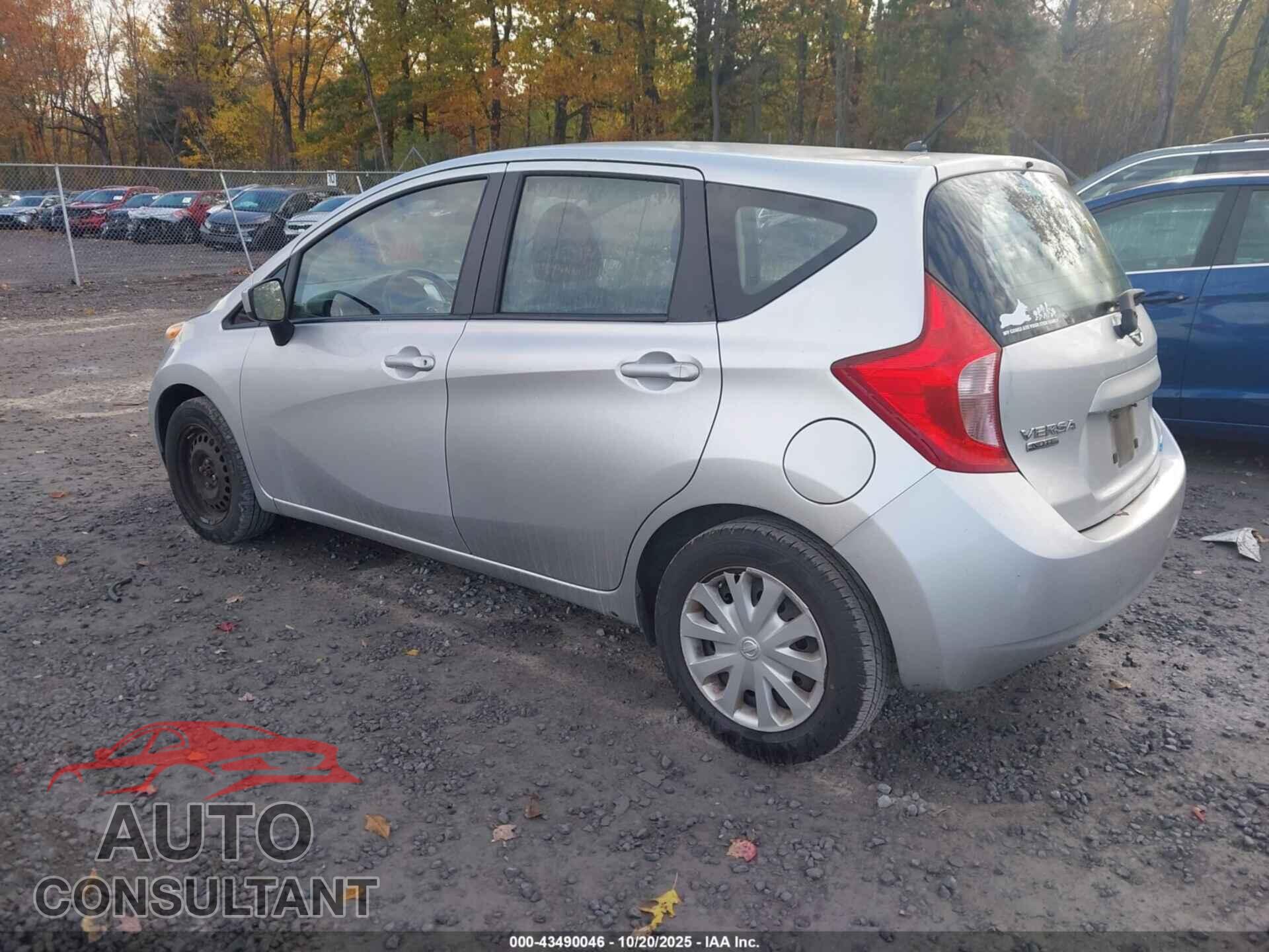 NISSAN VERSA NOTE 2015 - 3N1CE2CP8FL359954