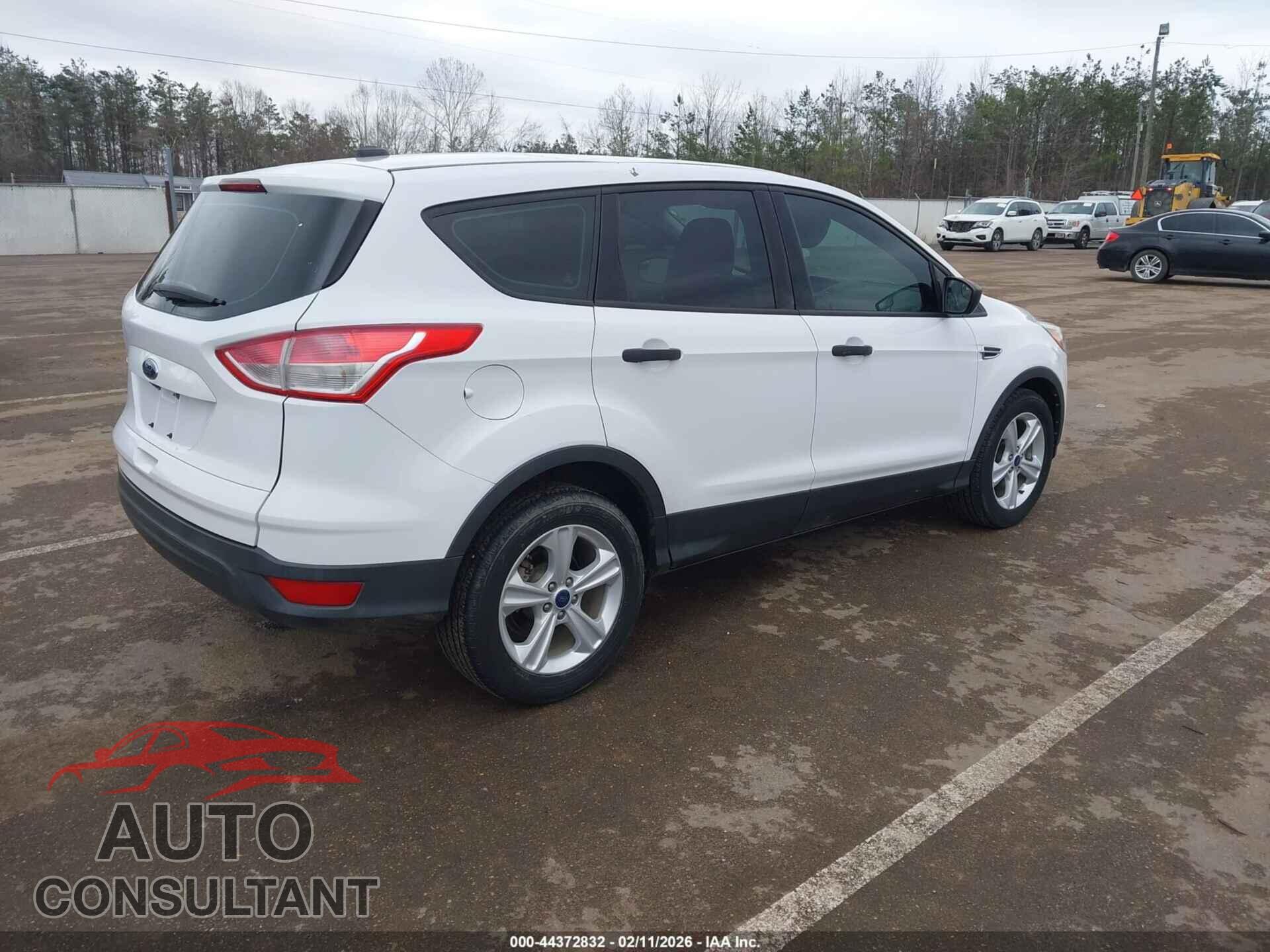 FORD ESCAPE 2016 - 1FMCU0F72GUB66492